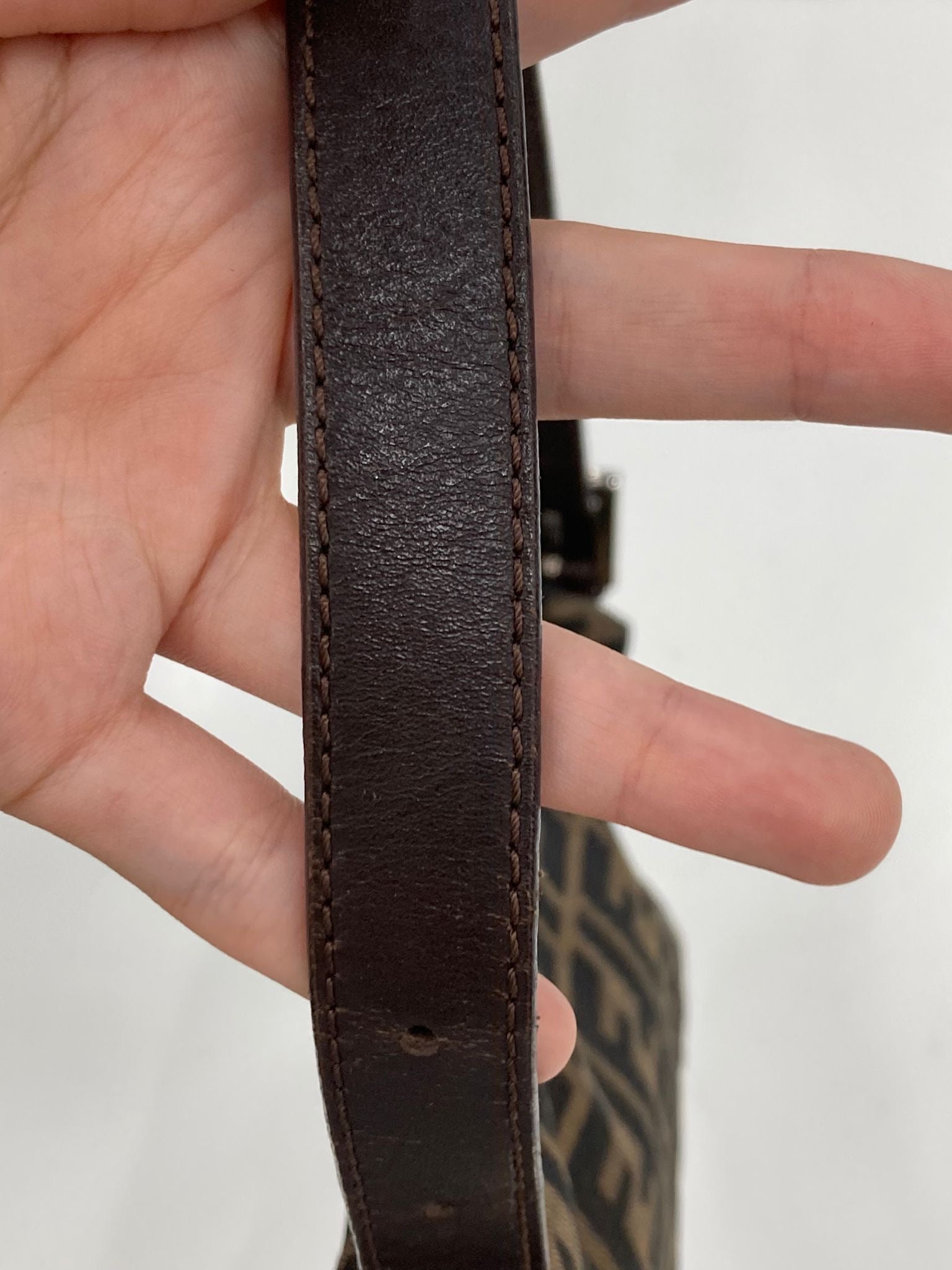 Fendi baguette clásica vintage marrón zucca