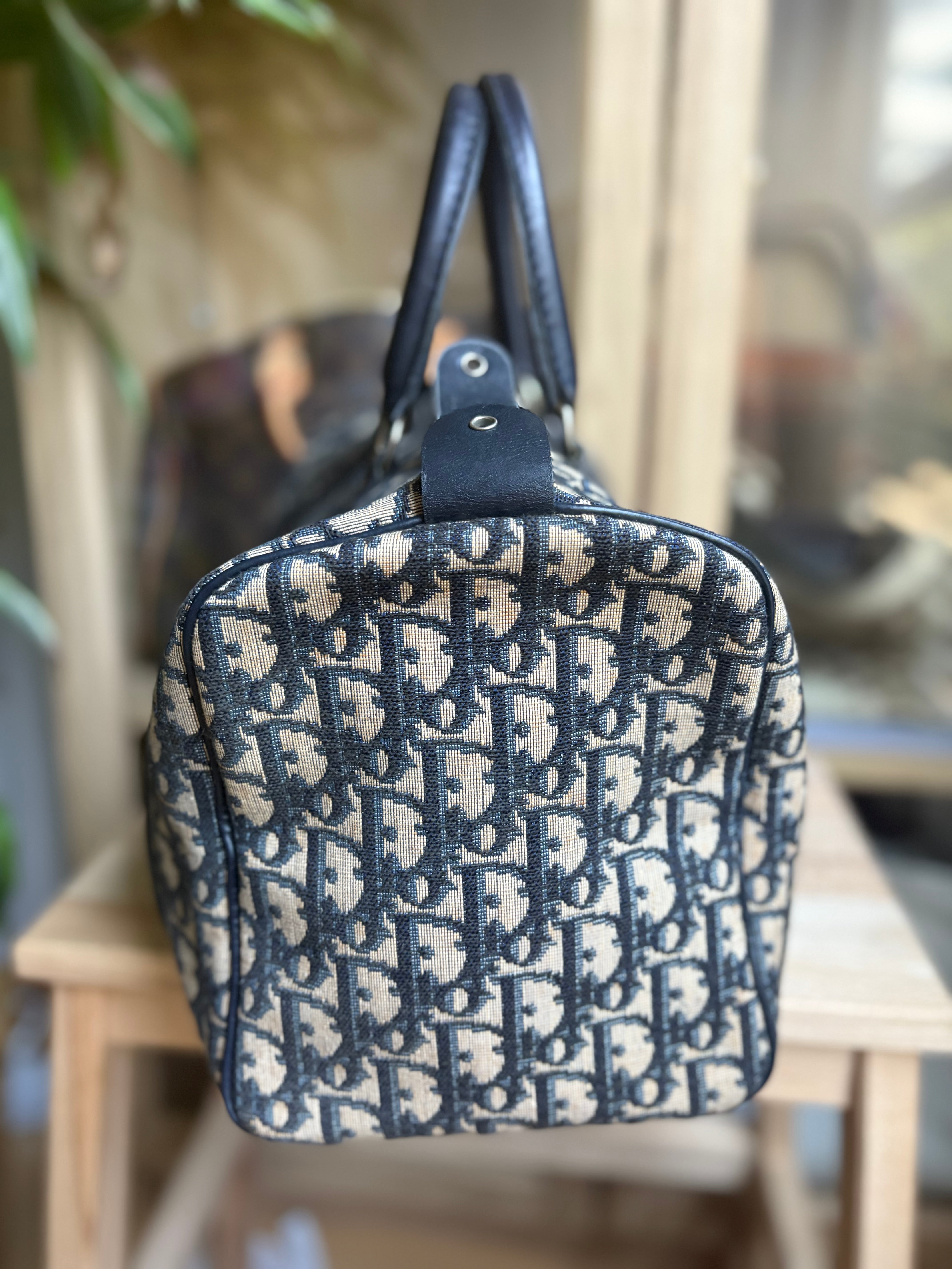 Bolso Dior Trotter Boston monograma Oblique azul marino – Talla 30