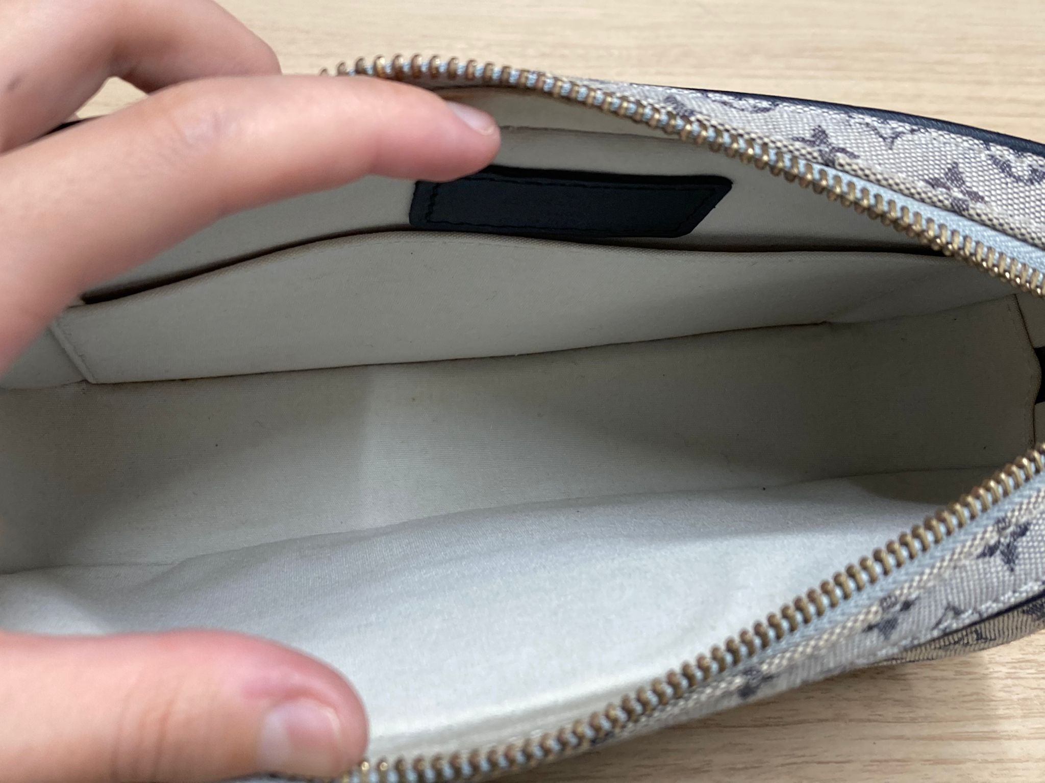 Louis Vuitton Trocadero MM bandolera azul