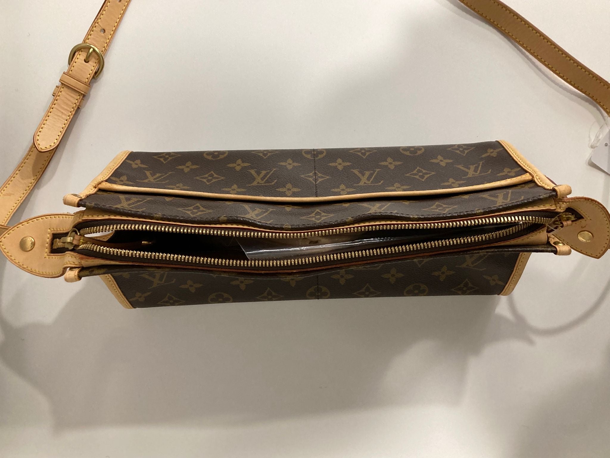 Louis Vuitton bandolera long