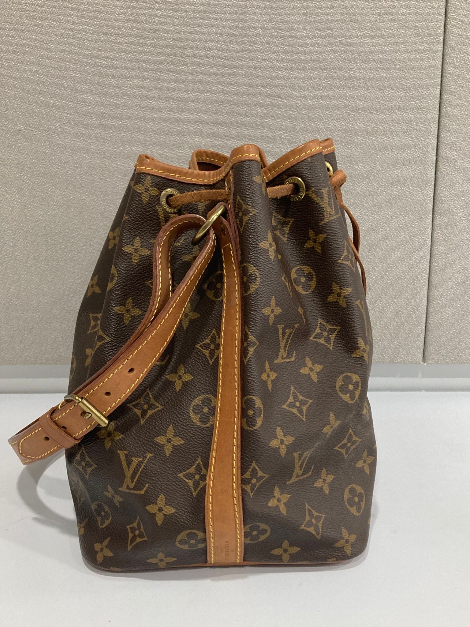 Louis Vuitton petit Noe canvas monogram