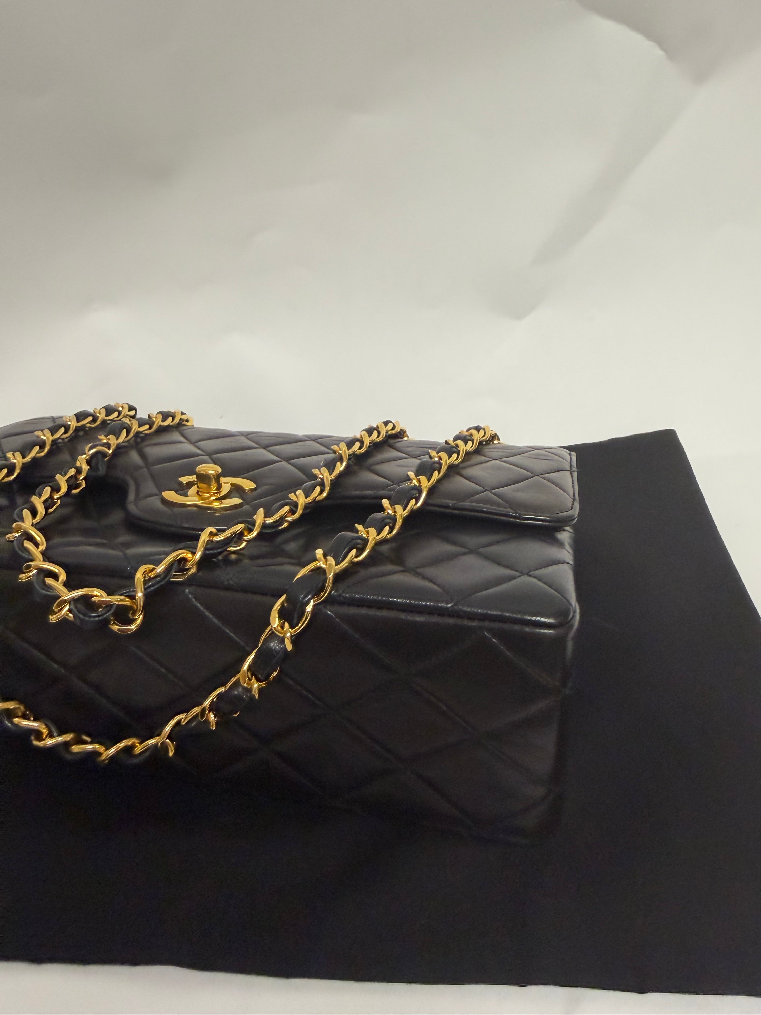 Chanel Timeless 25 Lambskin Negro Double Flap · Serie 2