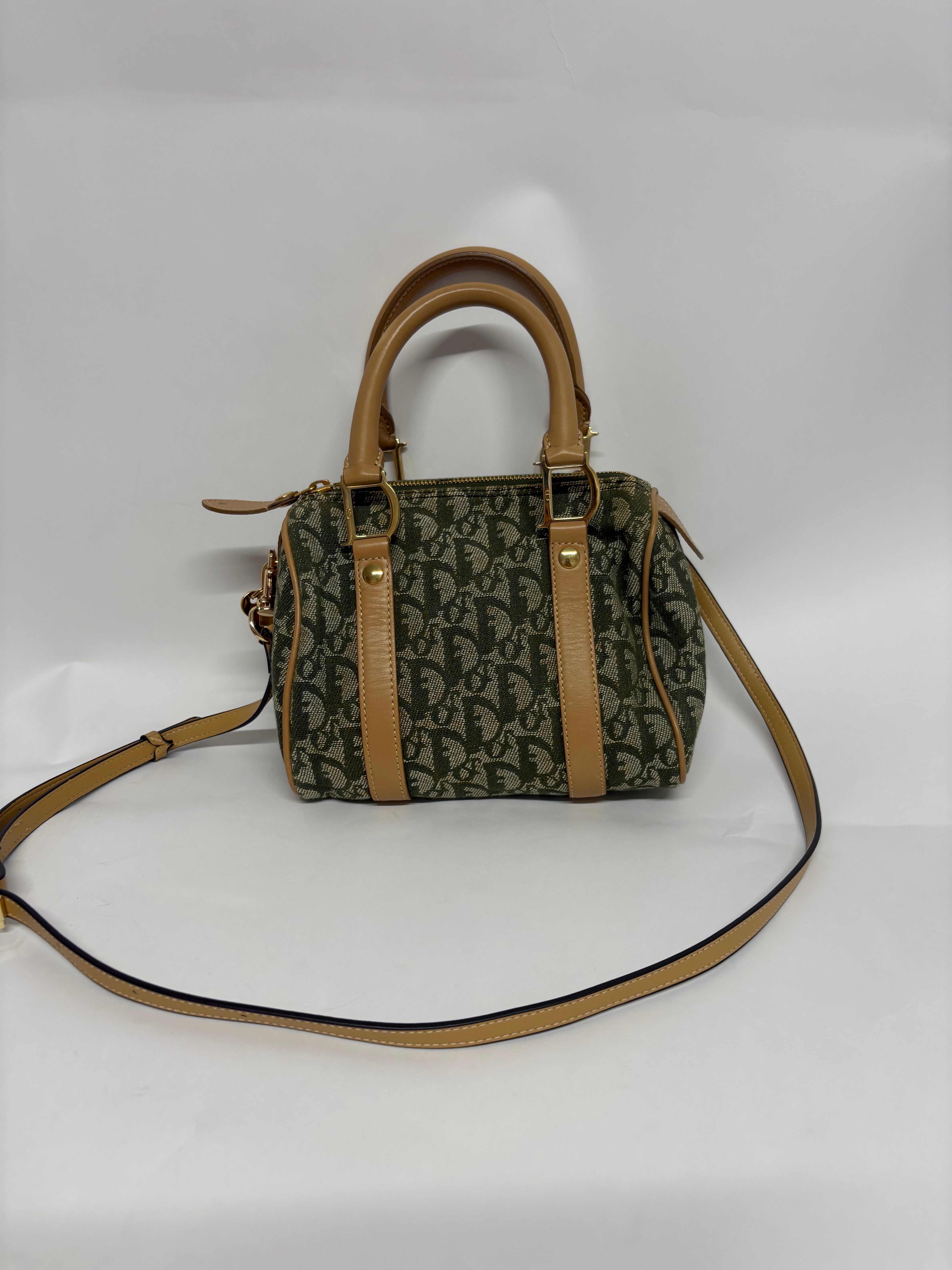 Christian Dior mini Trotter Boston Bag verde y beige con bandolera extra
