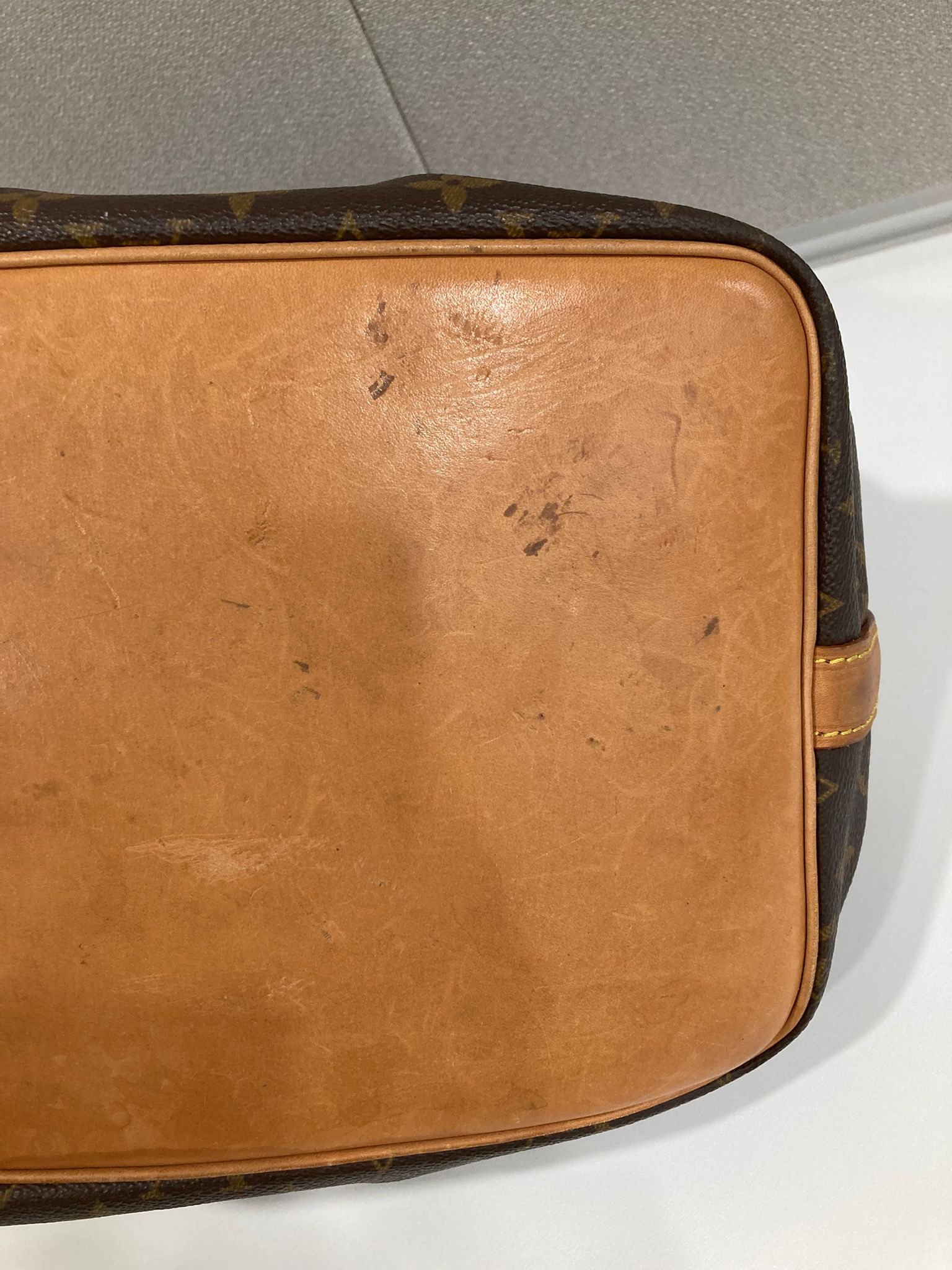 Louis vuitton petit noe monogram canvas