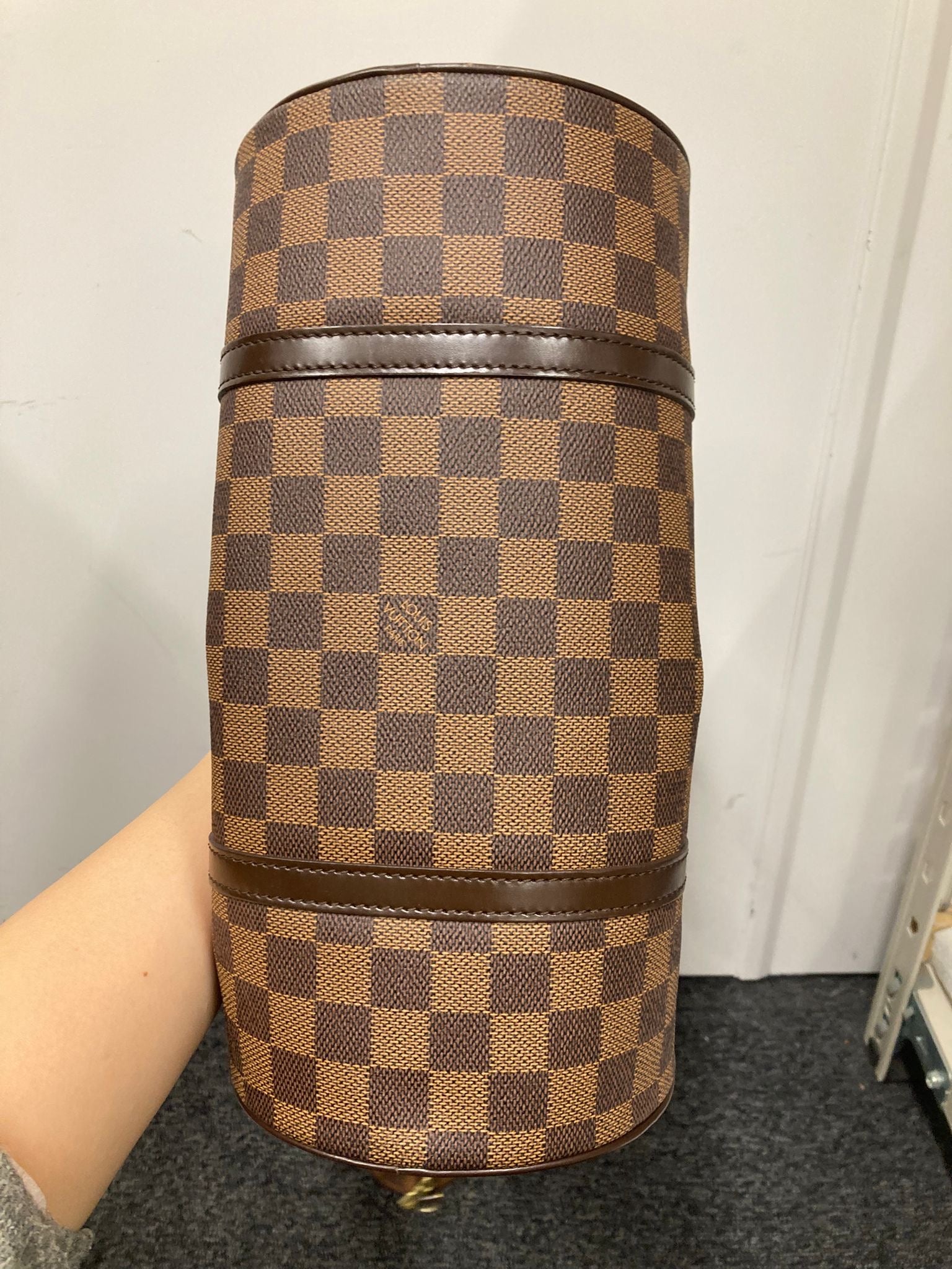 Louis Vuitton Papillon 30 en Damier Ébène