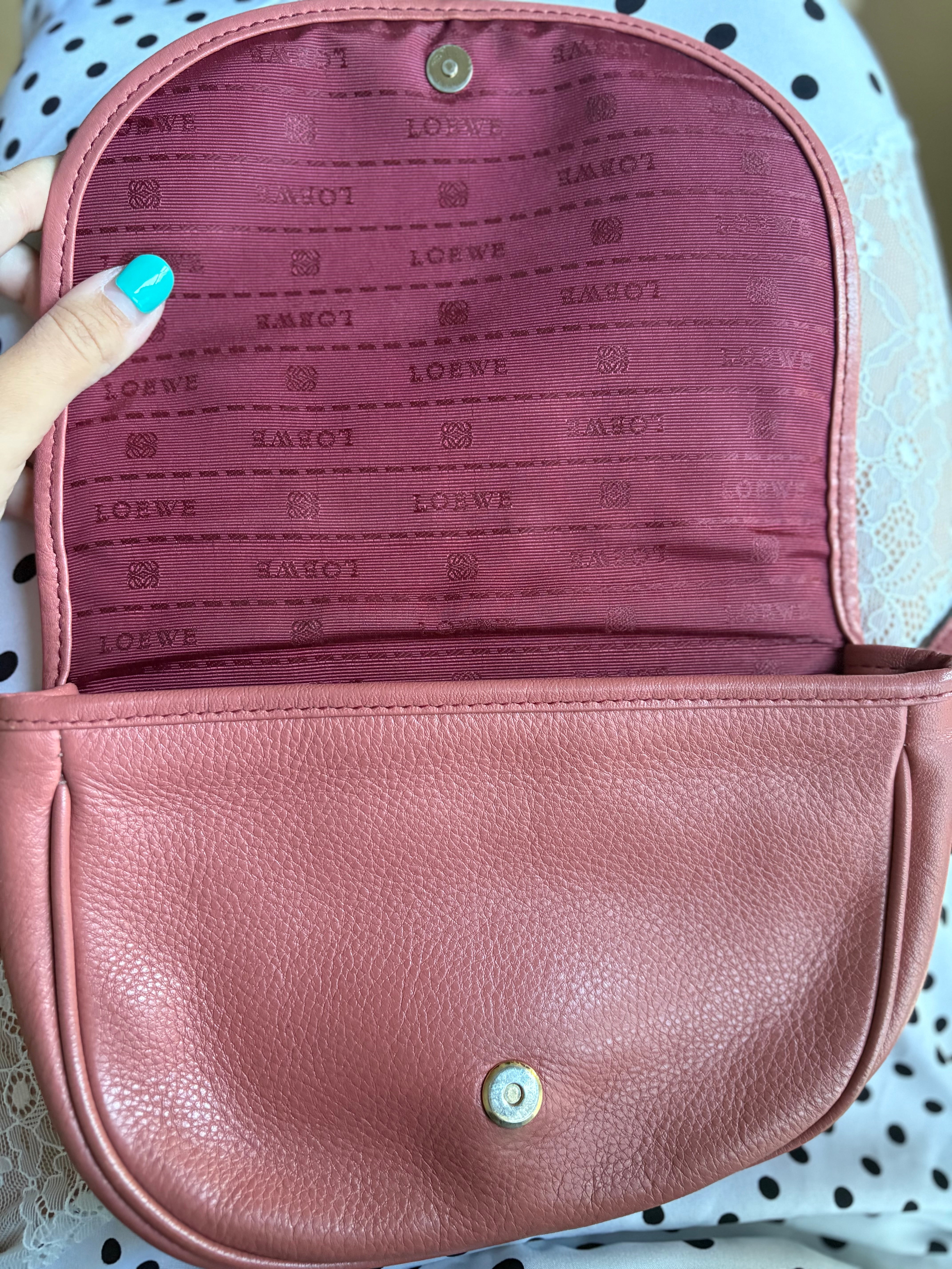 Loewe Heritage Bandolera Rosa