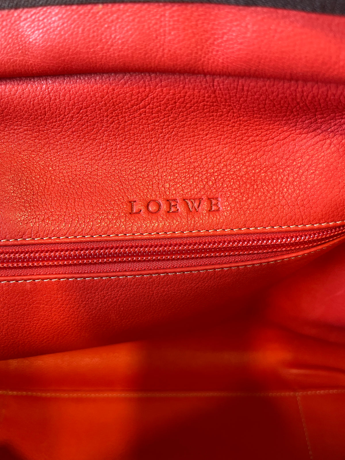 Loewe Amazona 32 Ante coral y Piel Marrón