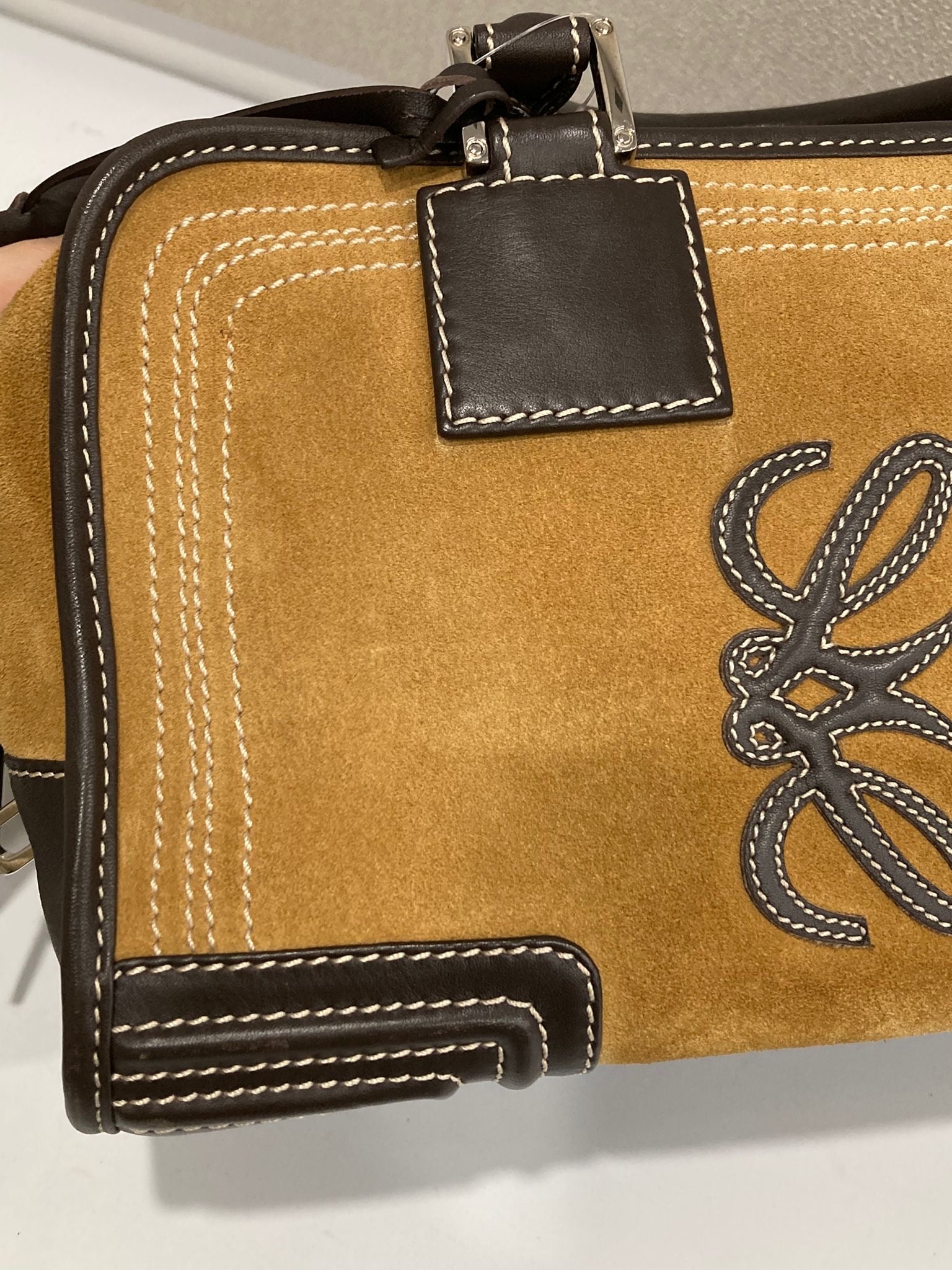 Loewe Amazona 28 Ante oro y Piel Camel/Marrón