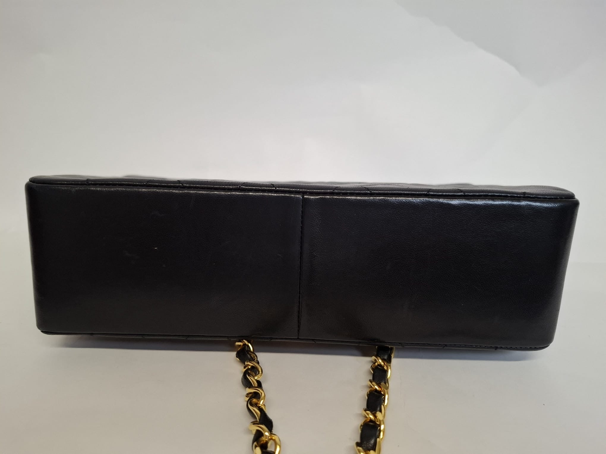 Chanel Diana Single Flap 25 Piel Cordero Negra - serie 1