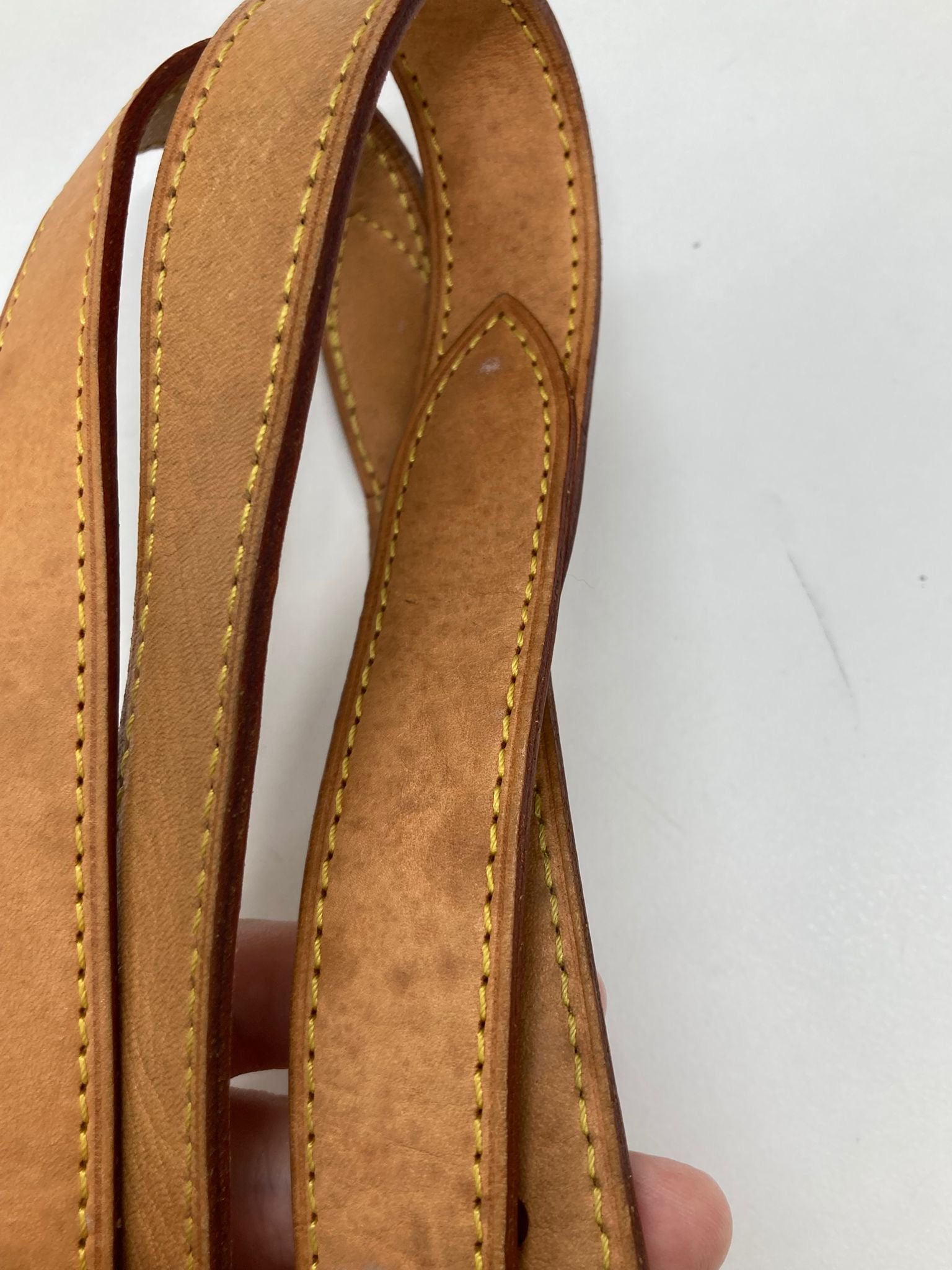 Bolso Louis Vuitton Baggy GM Monogram Denim rosa
