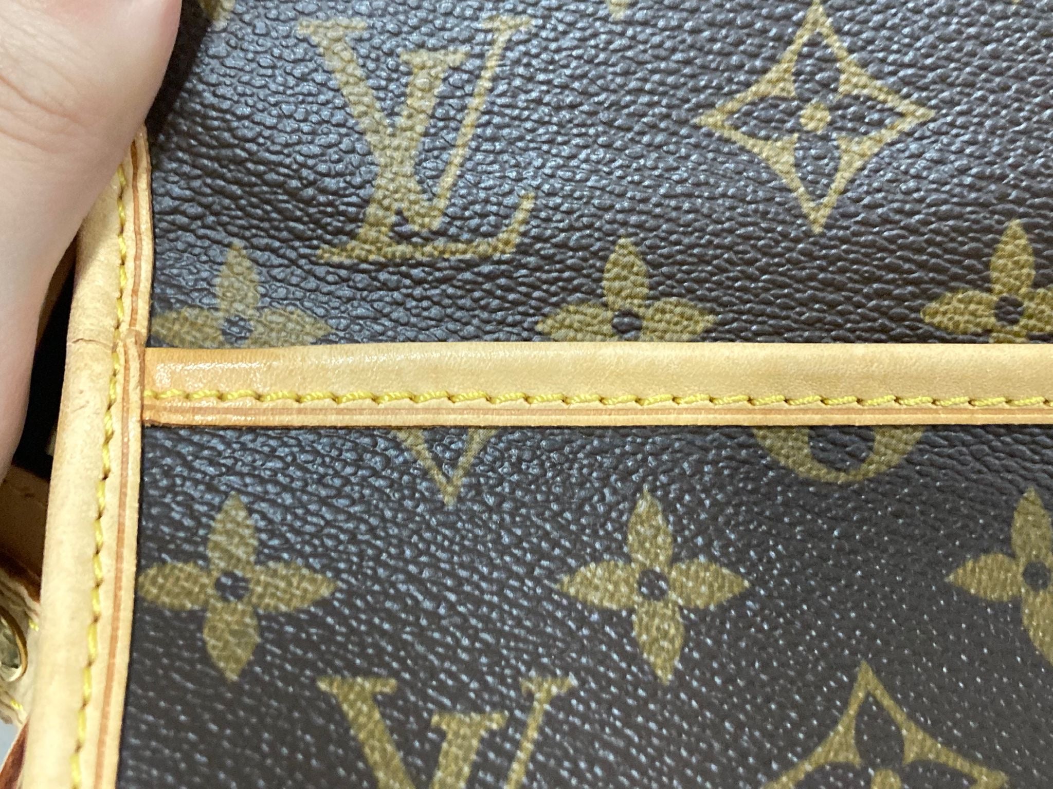 Louis Vuitton bandolera long