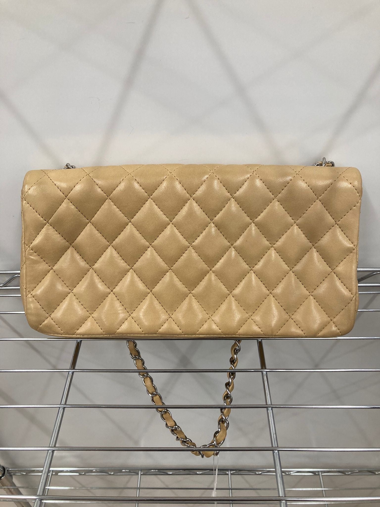 Chanel Single flap beige y plata