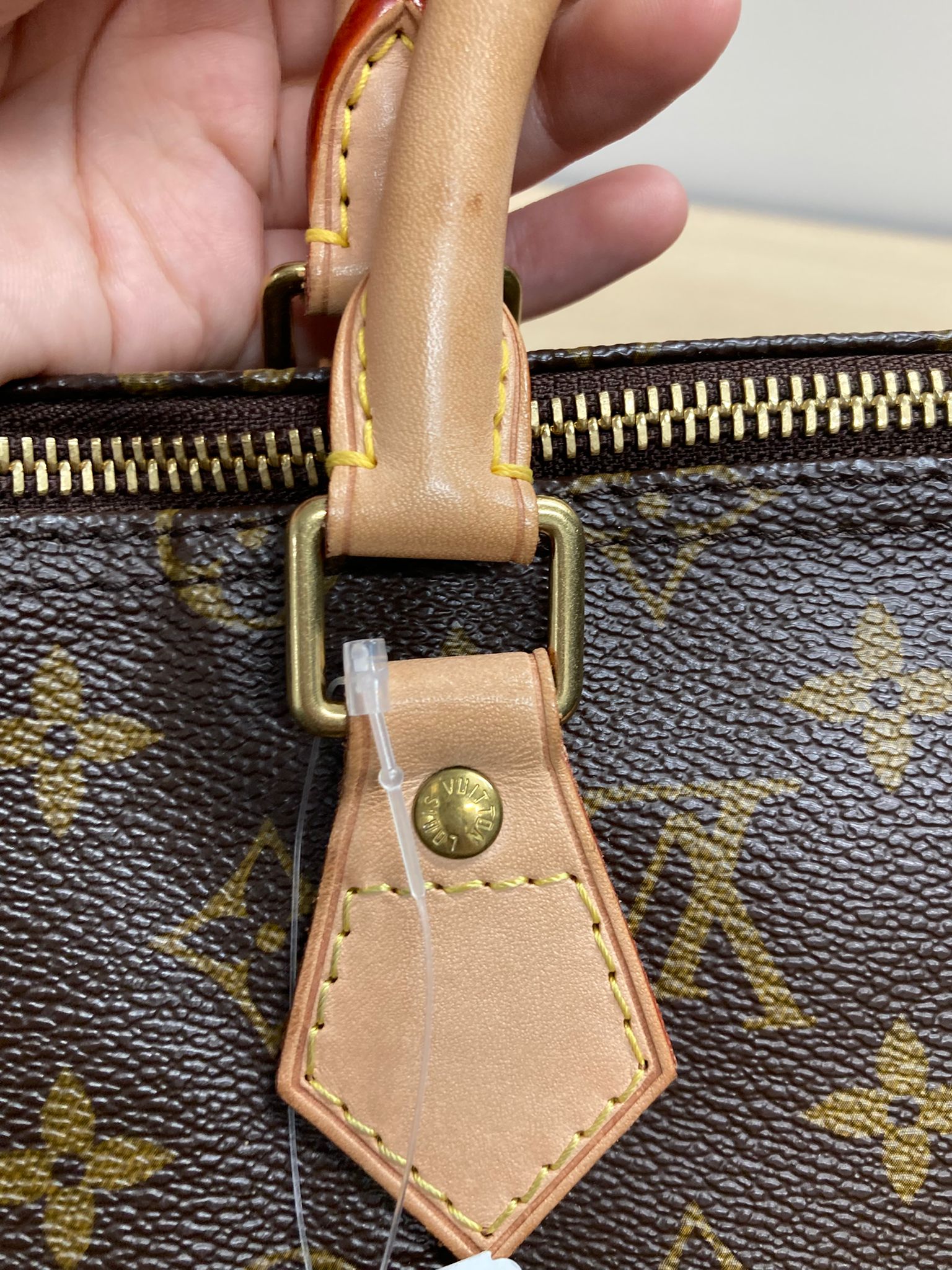 Louis Vuitton speedy 35 monogram