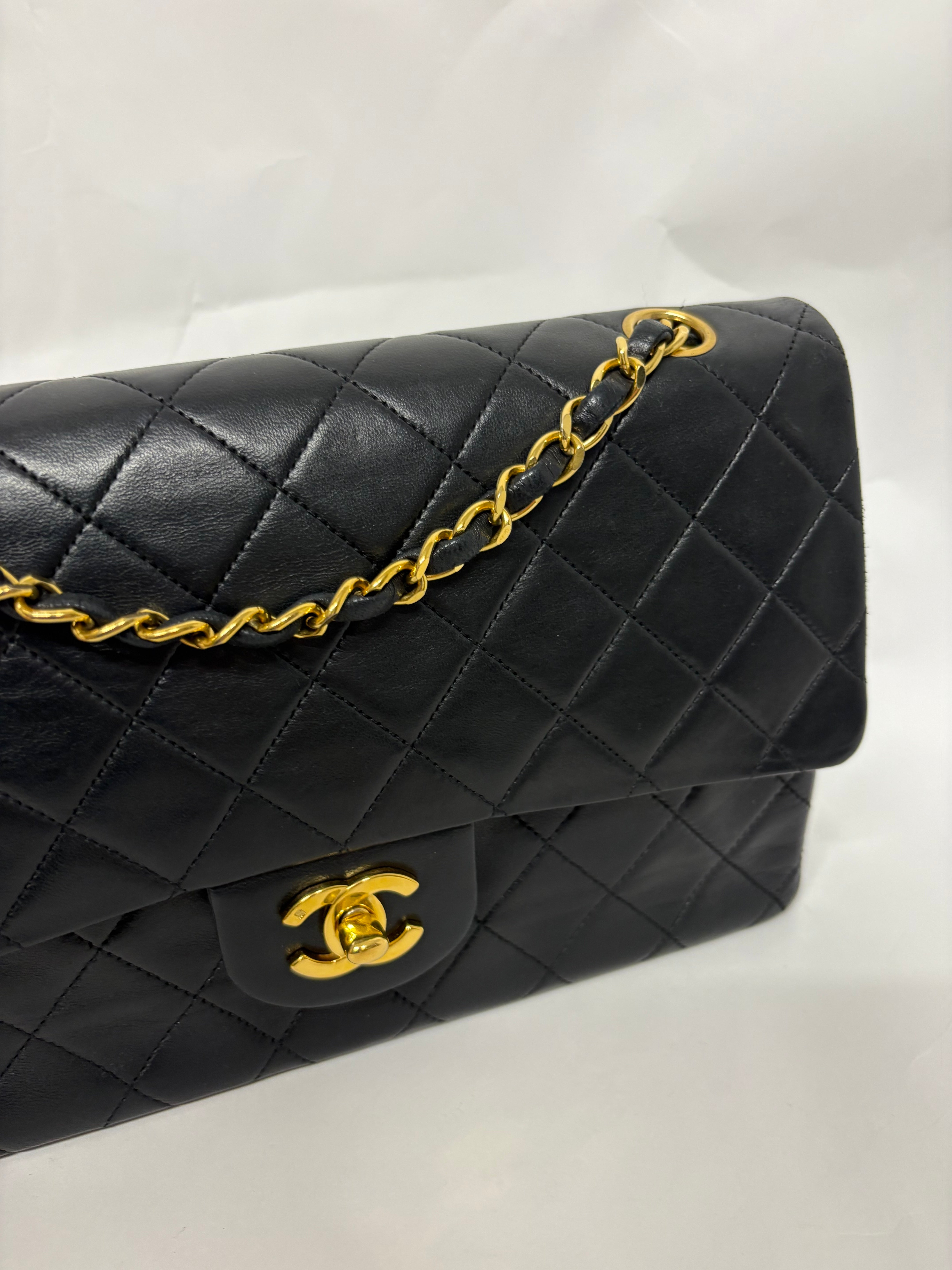 Chanel Timeless Double Flap 25 Lambskin Negro Classic Flap | Serie 1