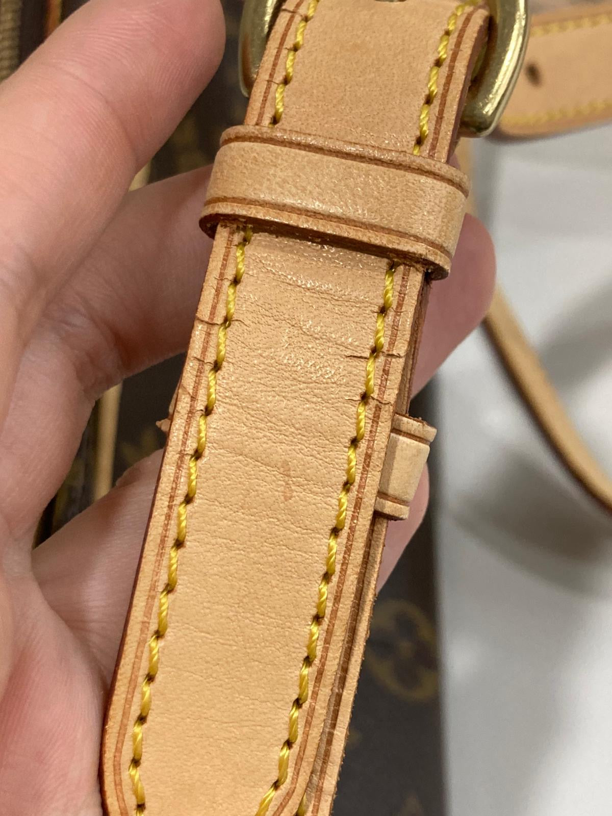Louis Vuitton bandolera long