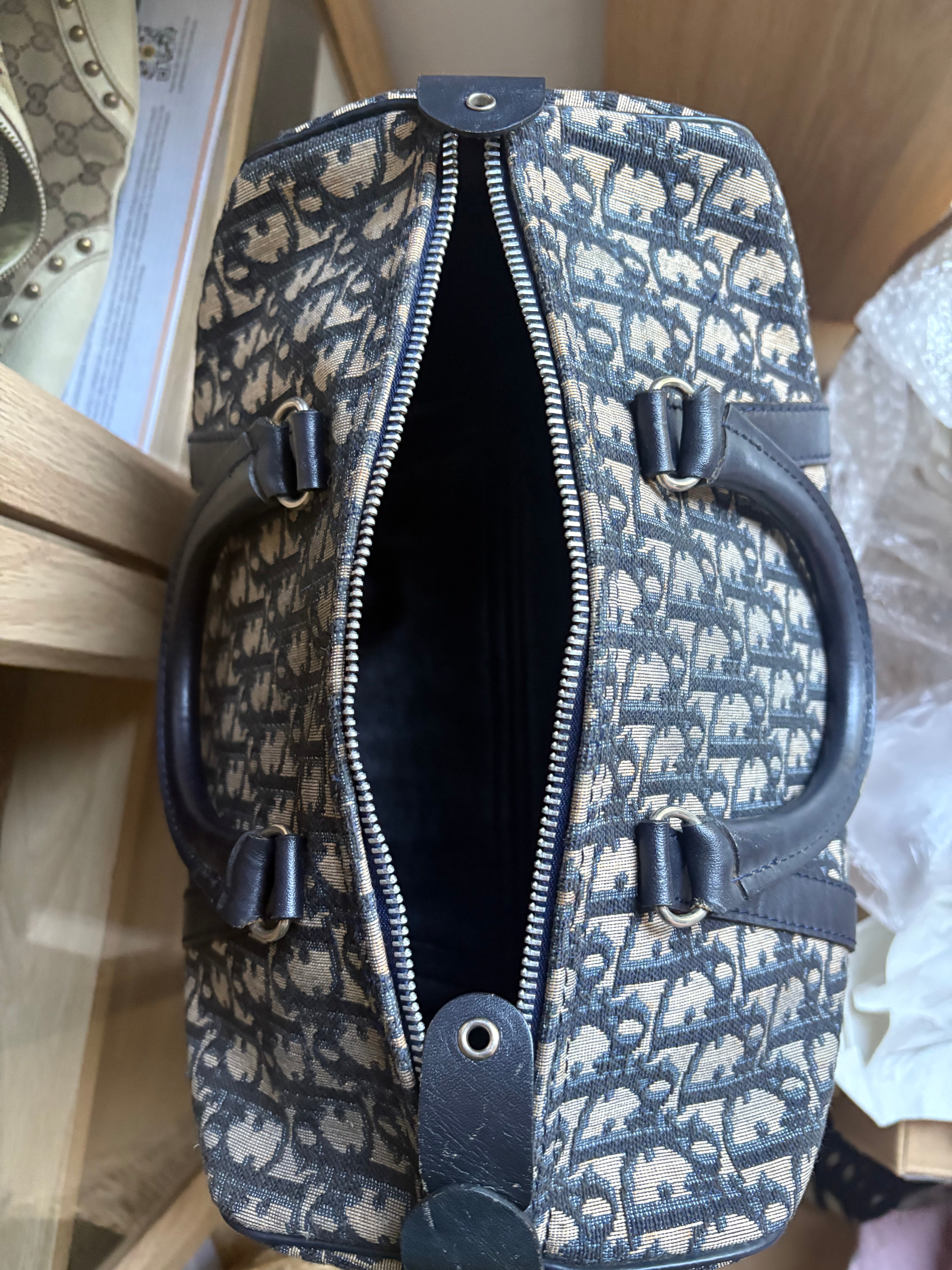 Bolso Dior Trotter Boston monograma Oblique azul marino – Talla 30