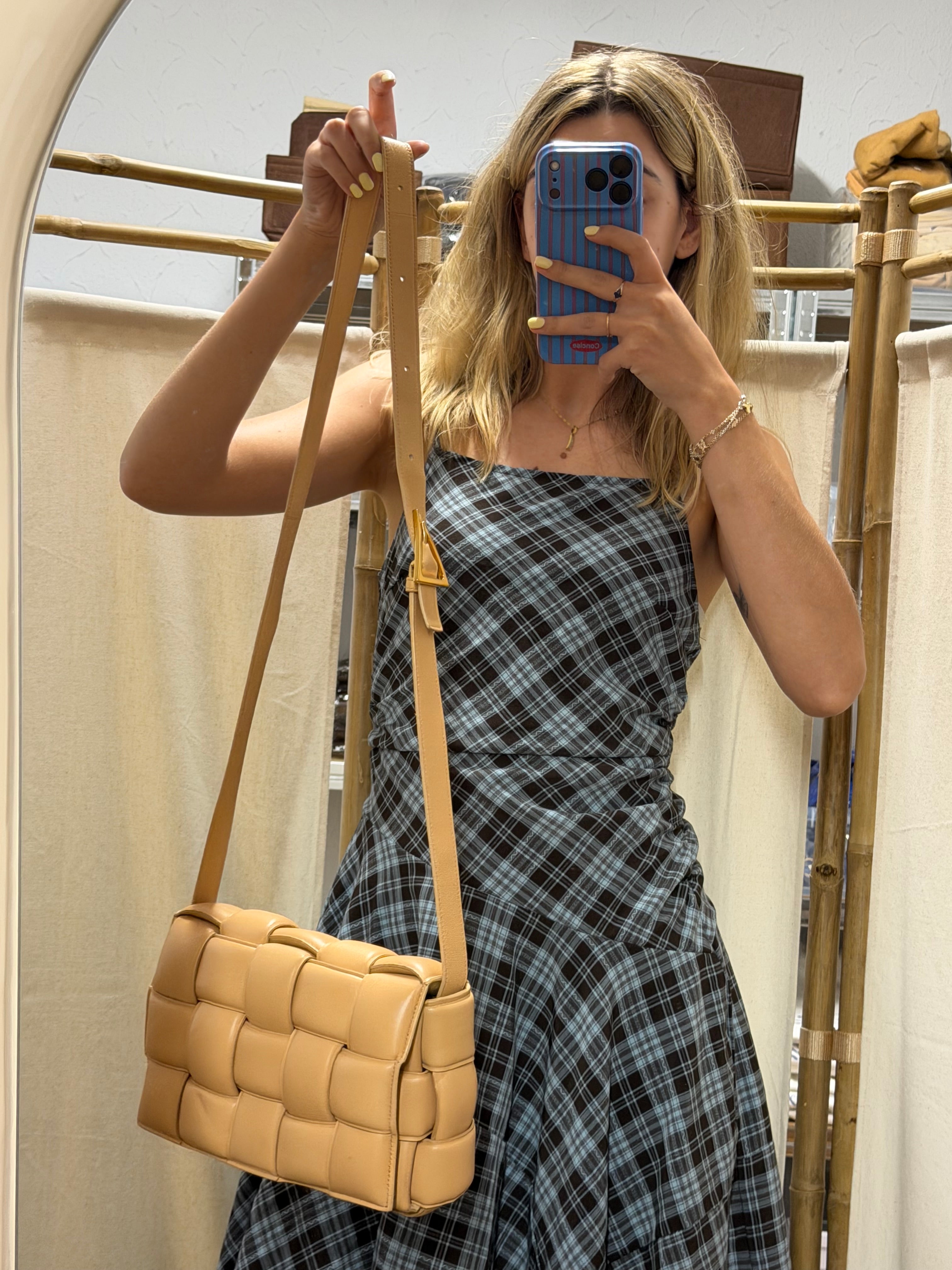 Bottega Veneta Cassette Intrecciato Nude/Beige
