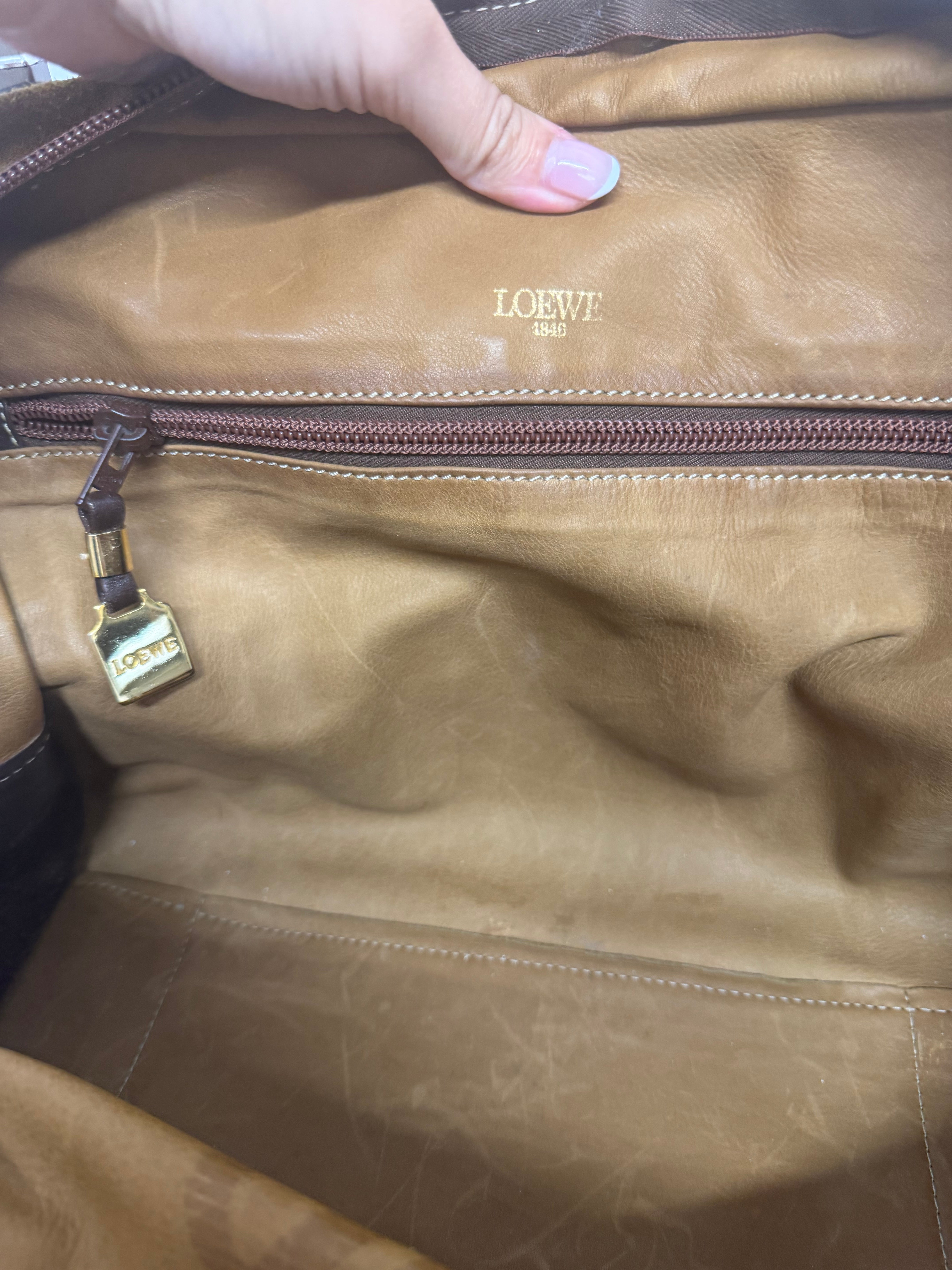 Loewe Amazona 32 Vintage Ante Oro