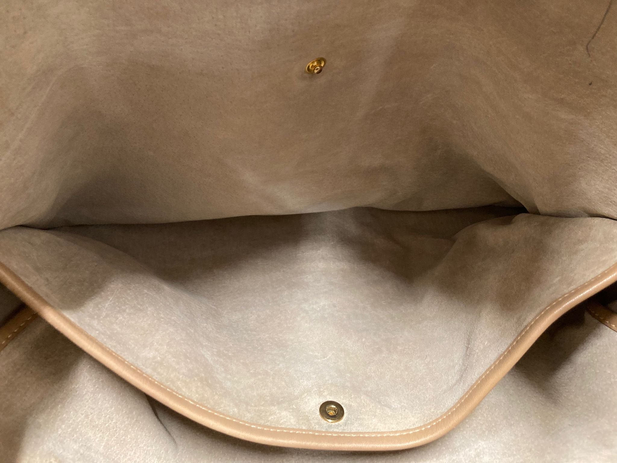 Prada Logo 2way Tote – Piel beige