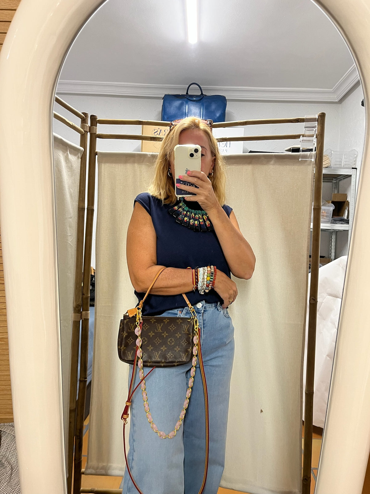 Louis Vuitton Pochette Accessoires monogram con 2 bandoleras extra AR1928
