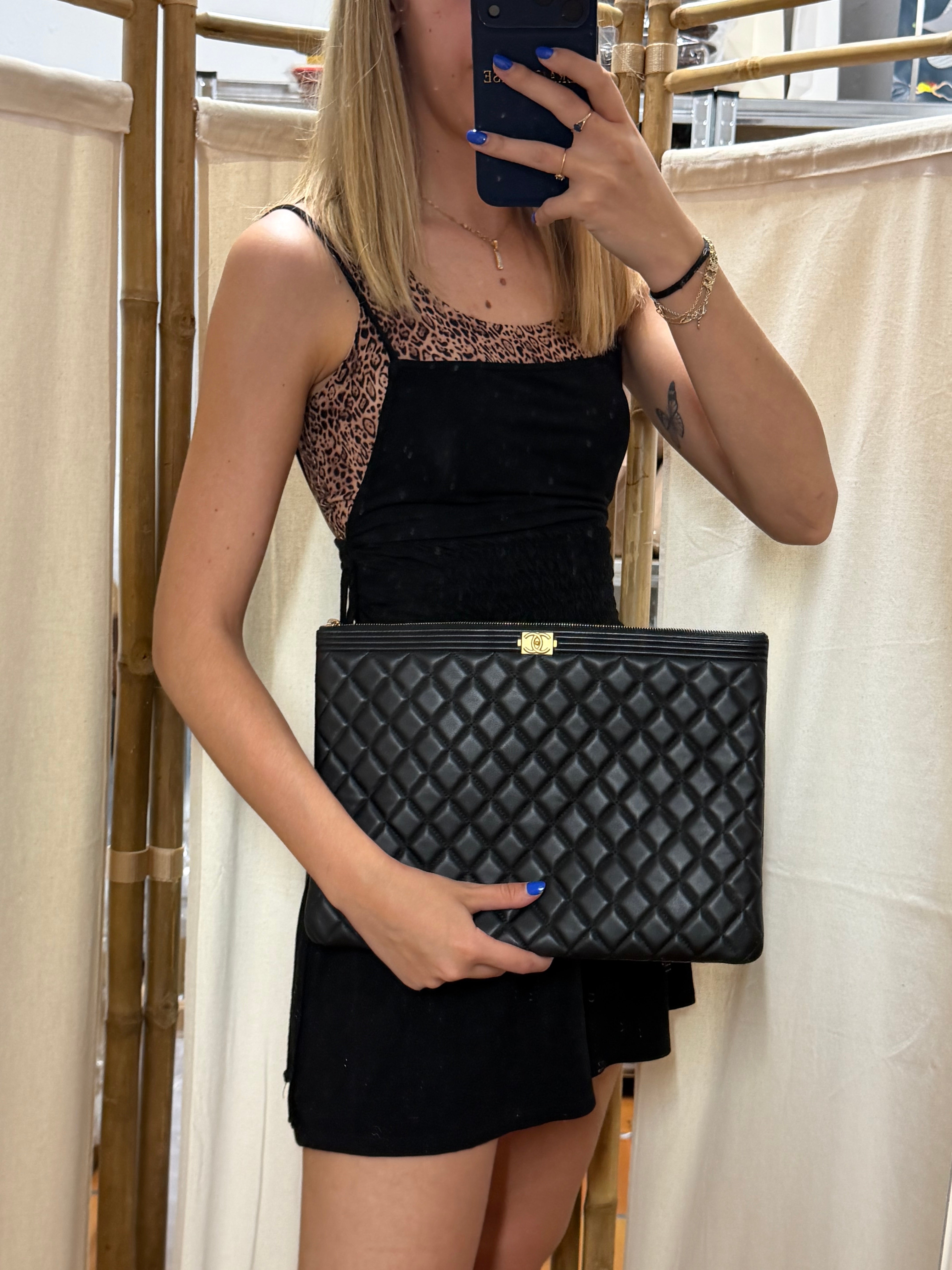 Chanel Boy O-Case Large | Lambskin Negro Gold