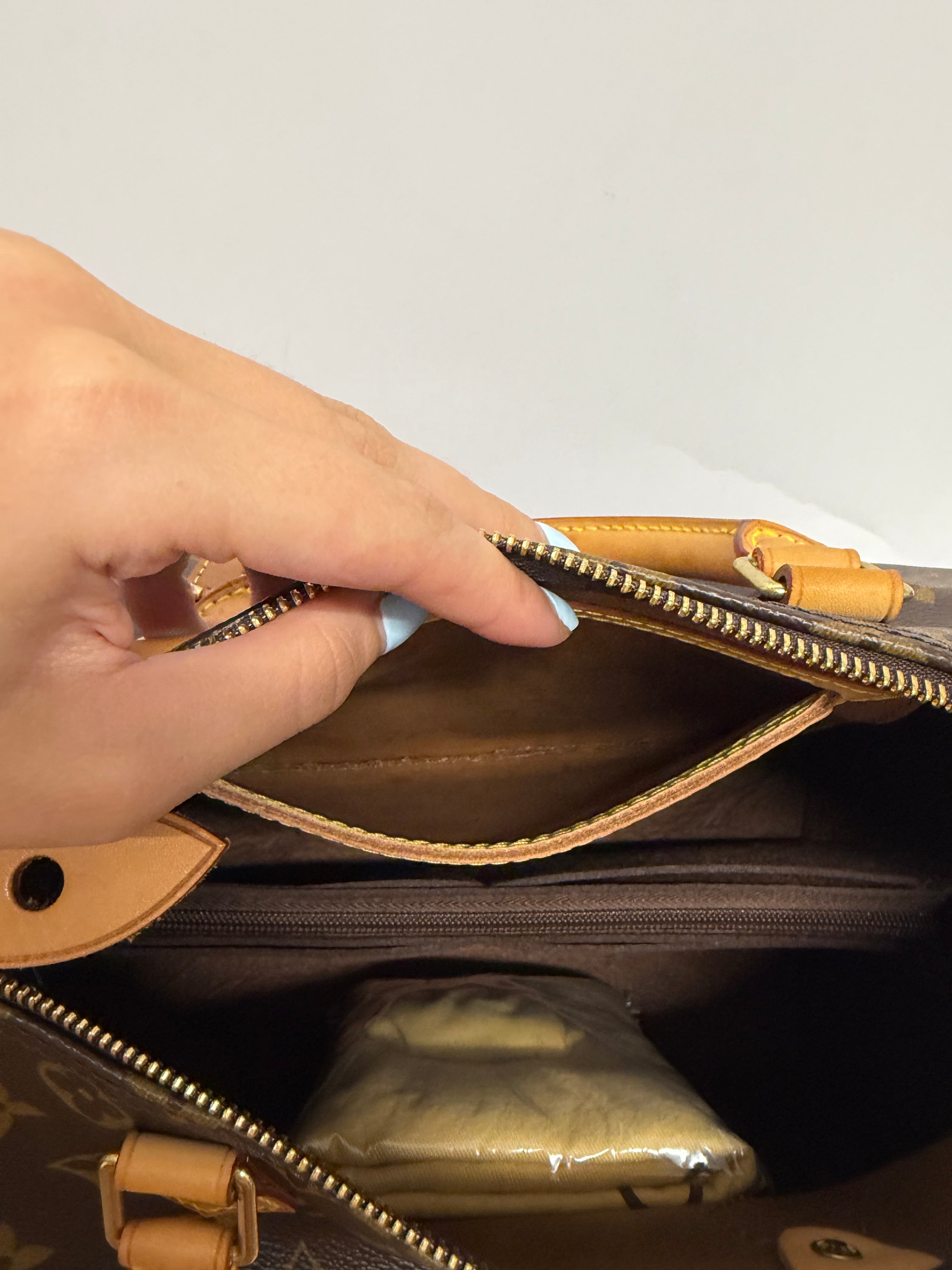 Louis Vuitton Speedy 30 Monogram AA0057
