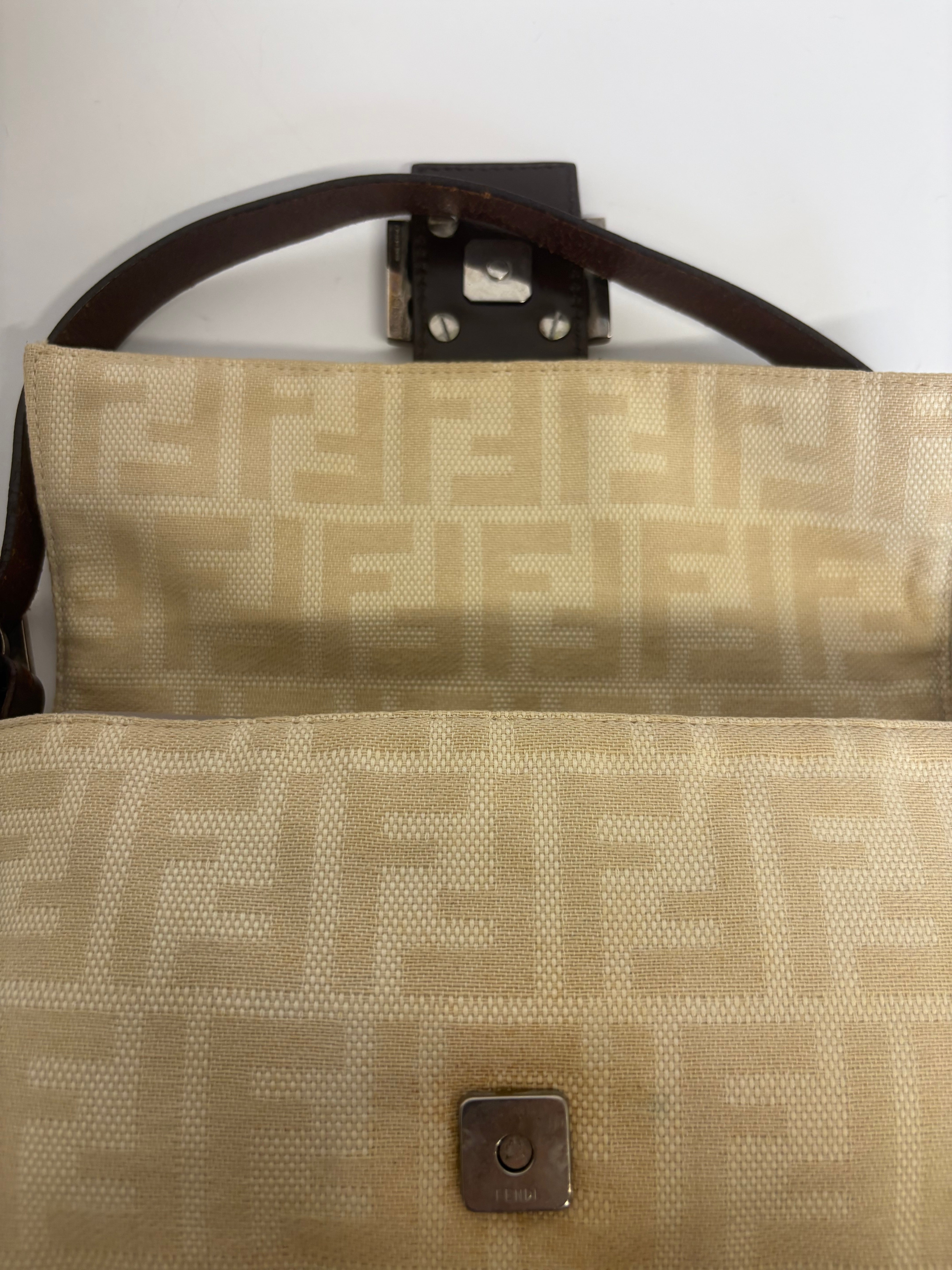 Fendi Baguette Zucca Canvas FF beige