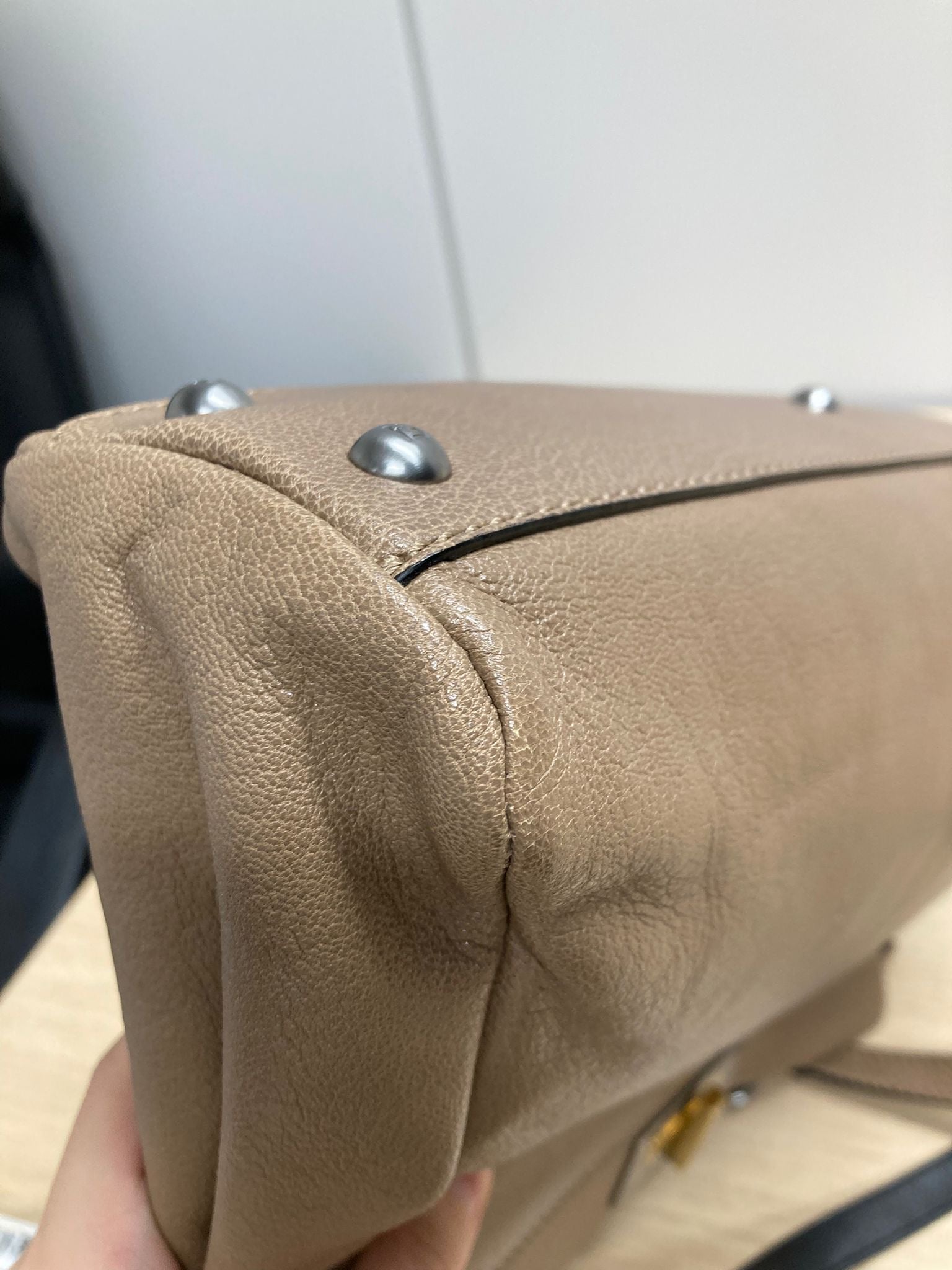 Fendi peekaboo Beige topo bandolera mediano