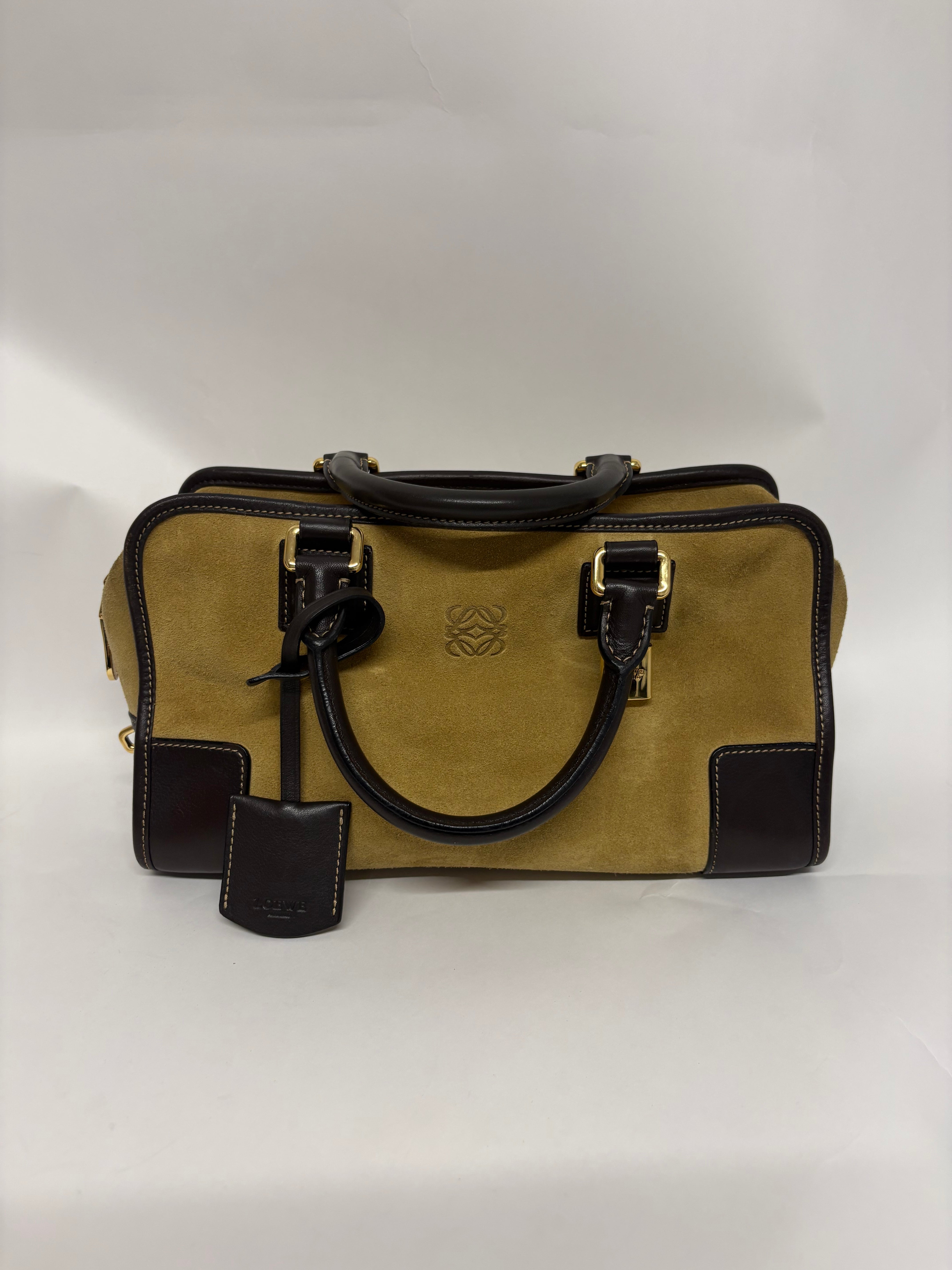Loewe Amazona 30 ante oro marrón