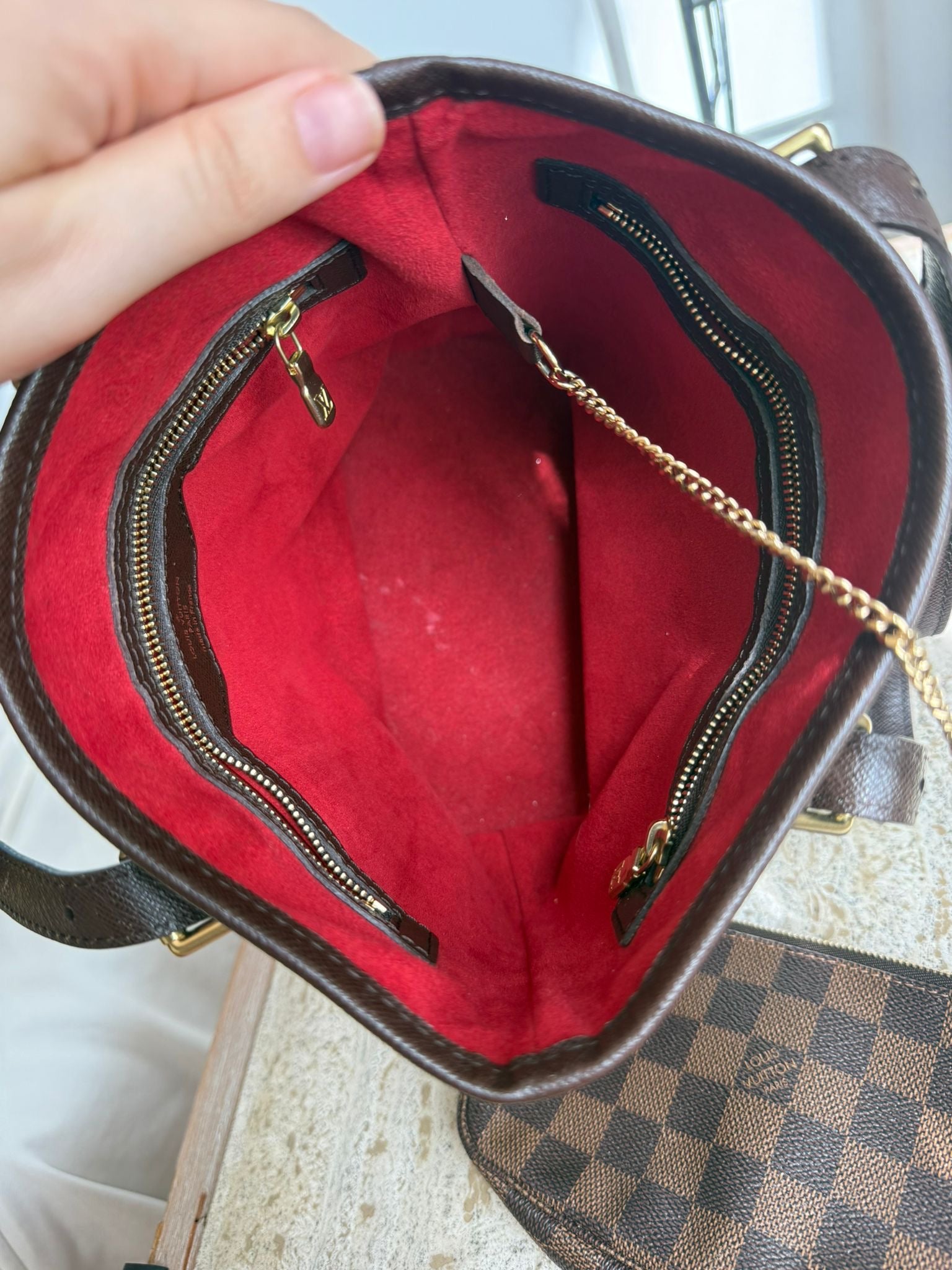 Louis Vuitton Marais Bucket con Pochette en Damier Ébène