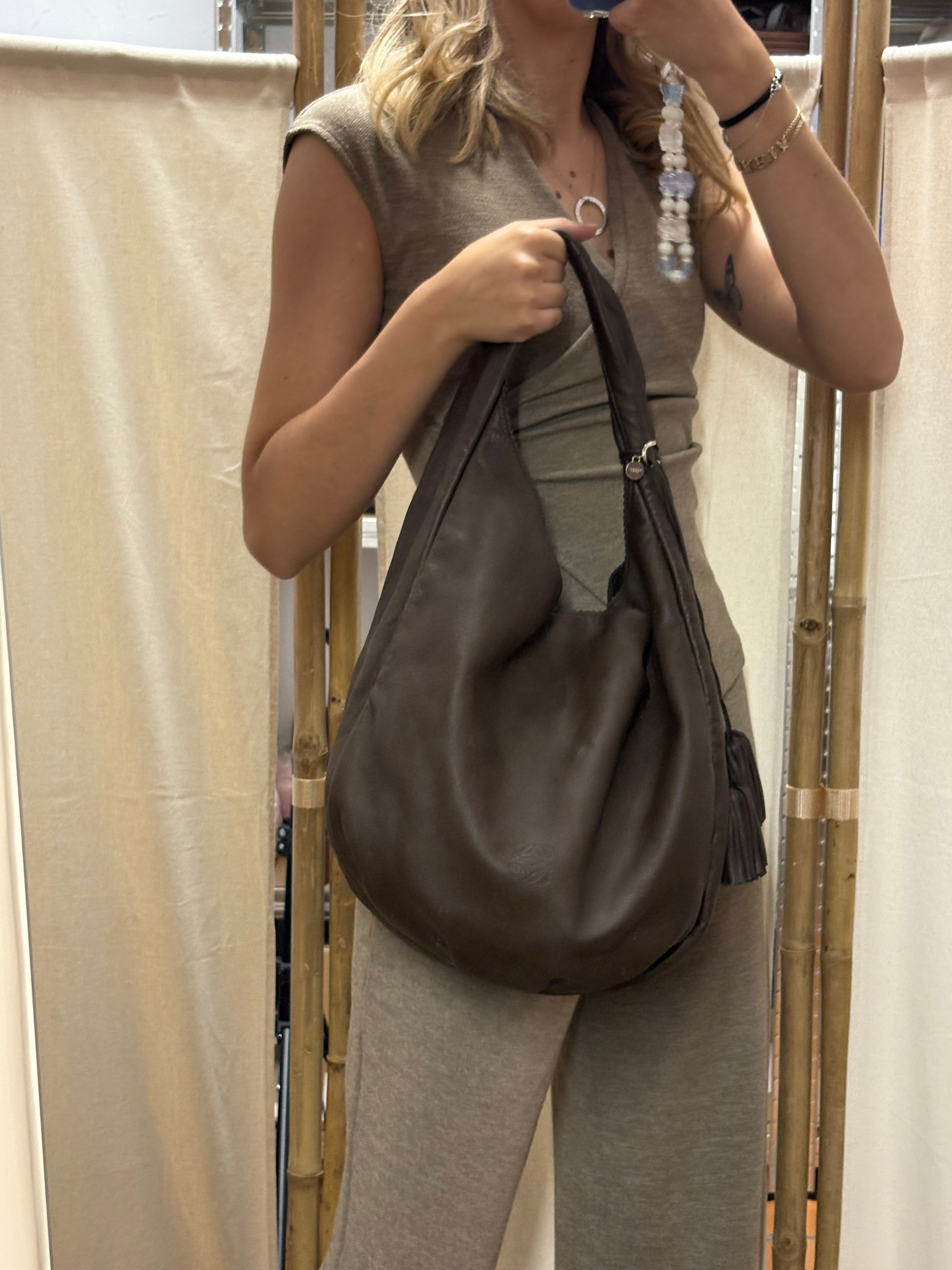 Loewe hobo vintage marron con cartera incluida