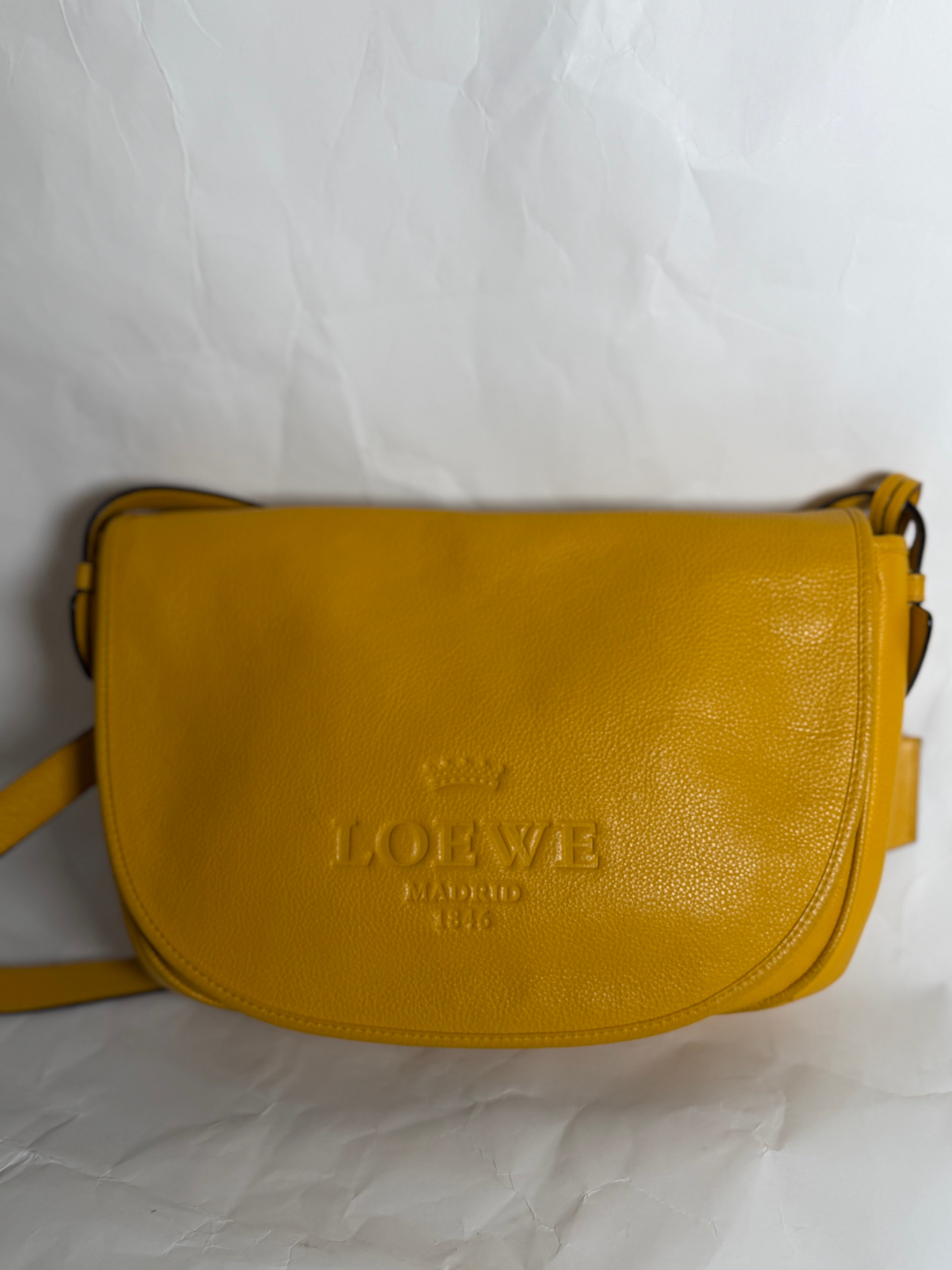Loewe heritage grande Amarillo