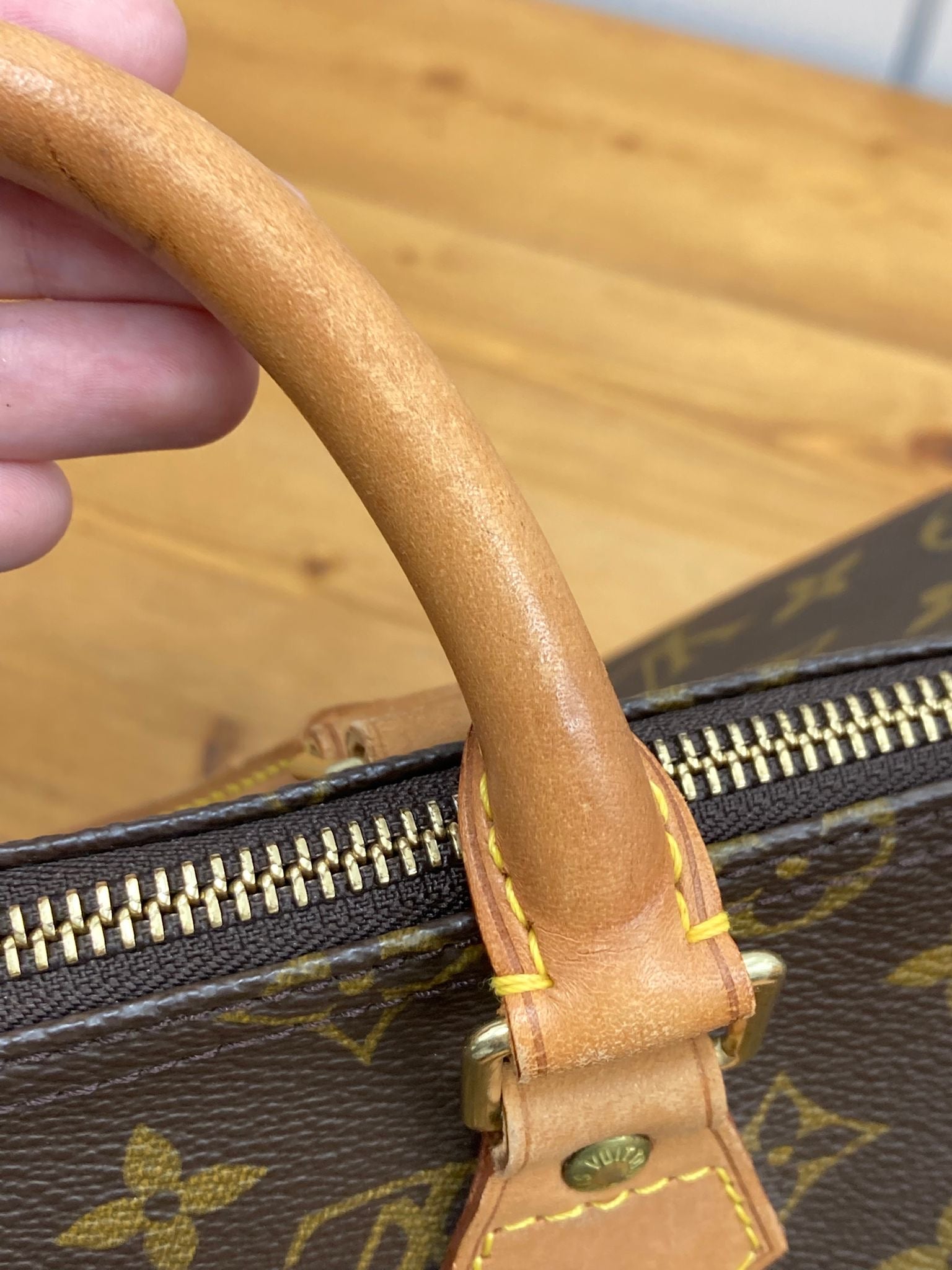 Louis Vuitton speedy 35 monogram canvas