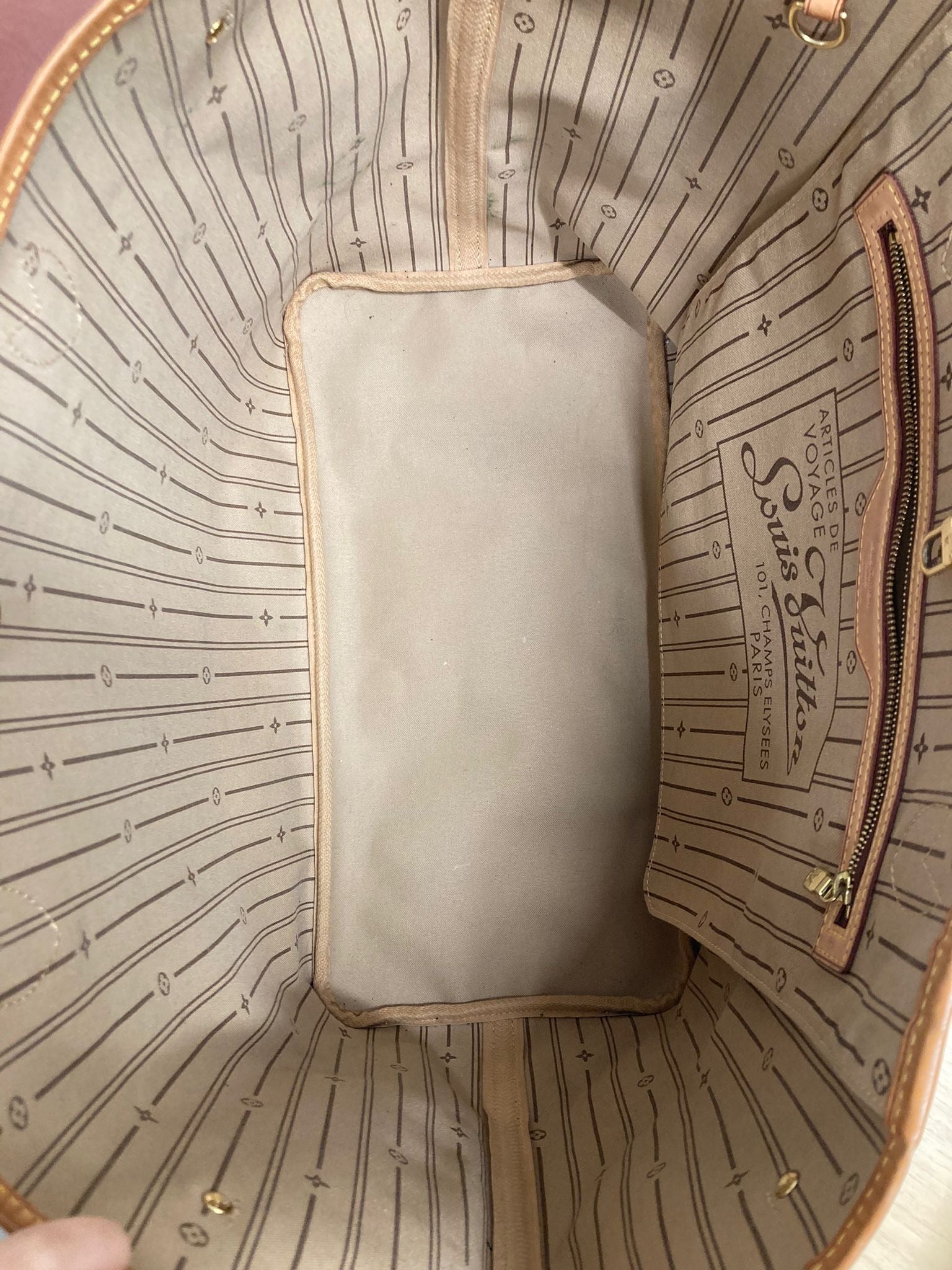 Louis Vuitton Neverfull GM canvas monogram