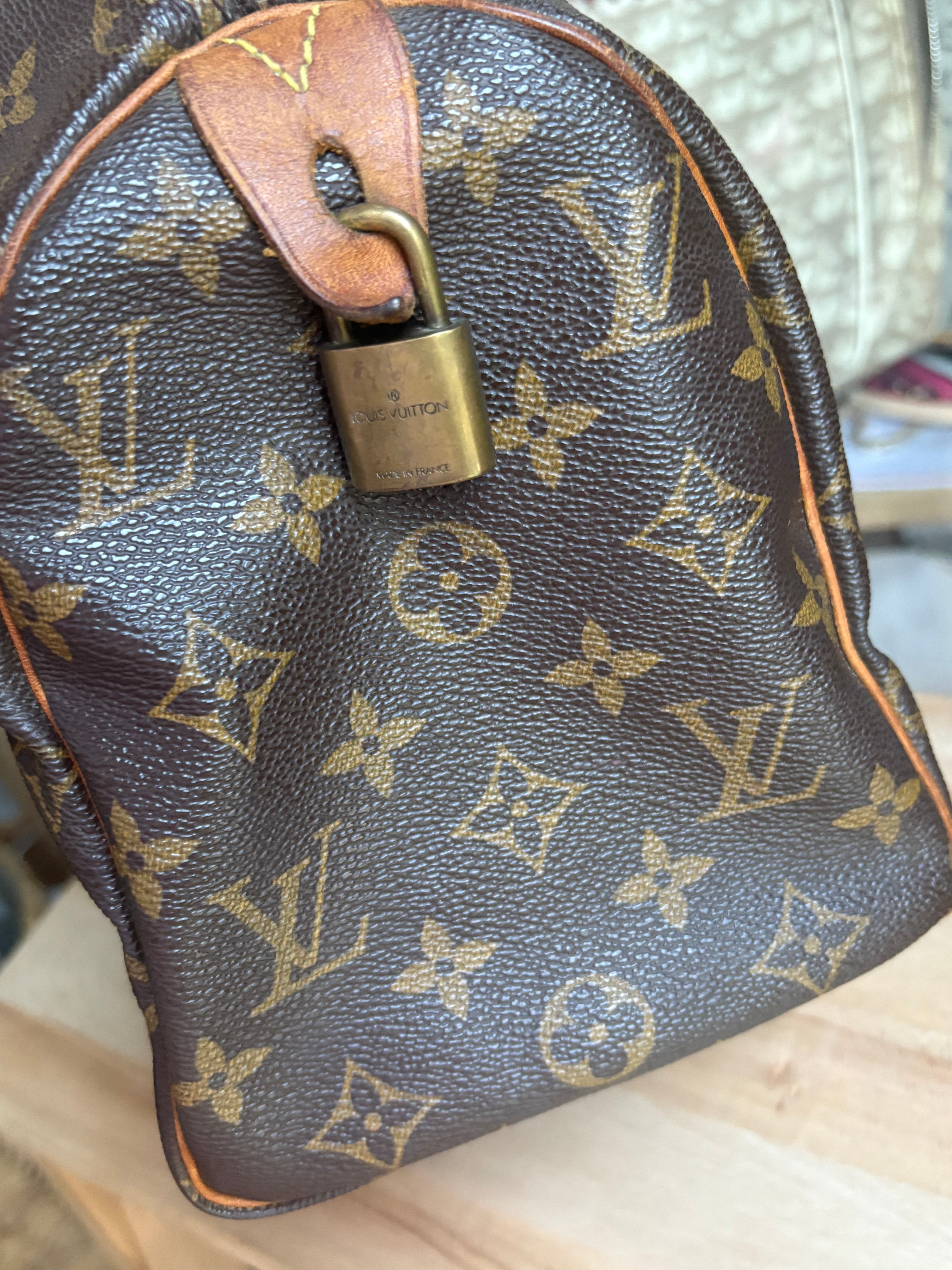 Louis Vuitton speedy 25 Monogram