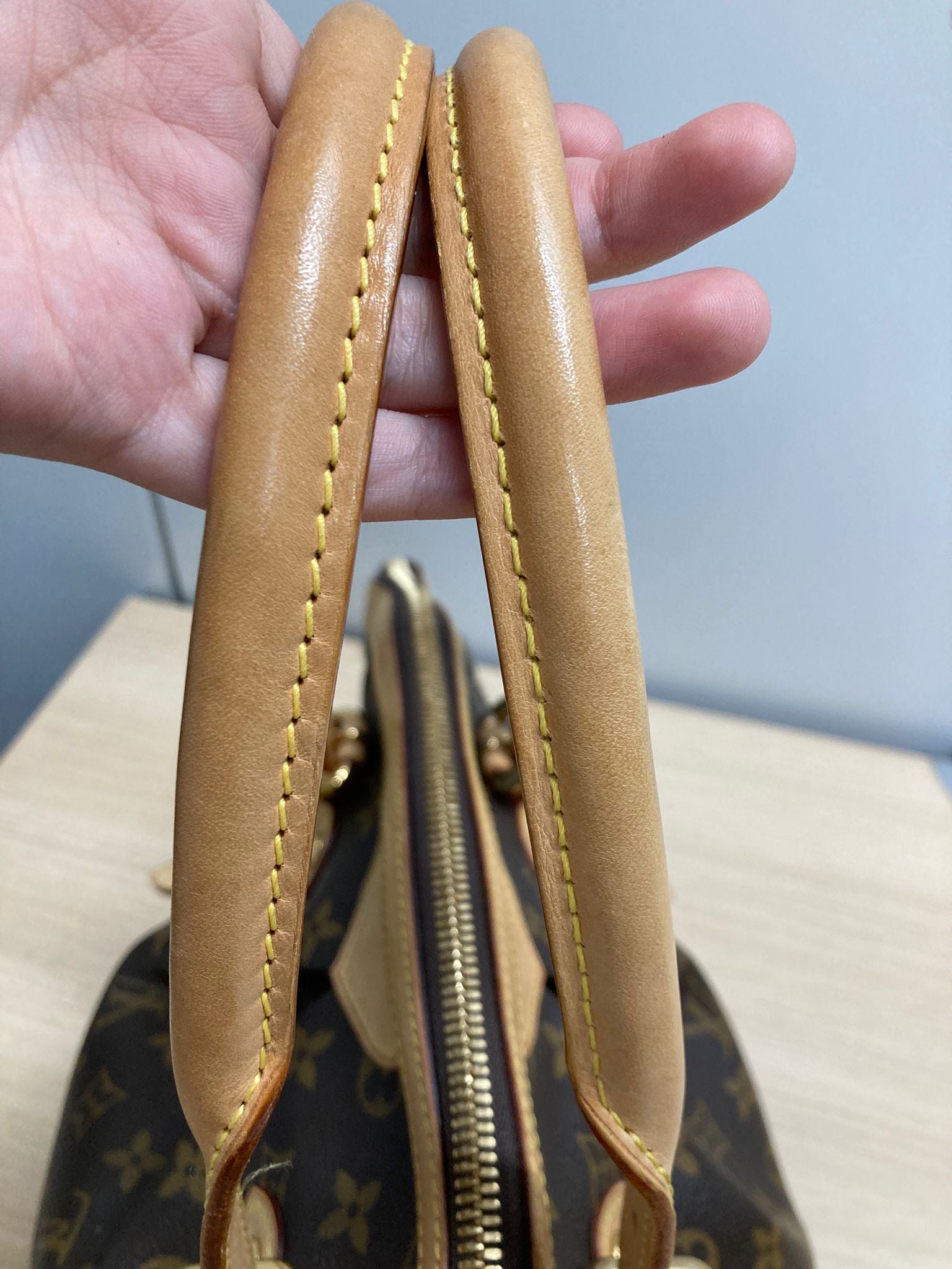 Louis Vuitton tivoli GM monogram