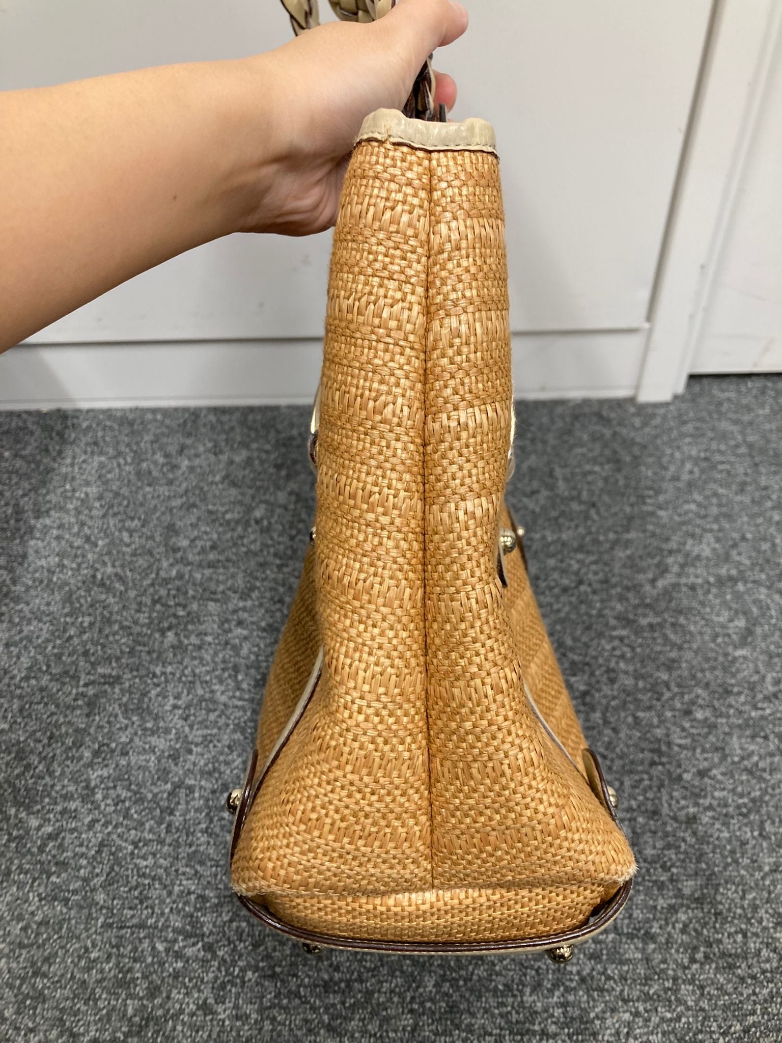 Gucci Horsebit Tote Bag en rafia y piel beige trenzada