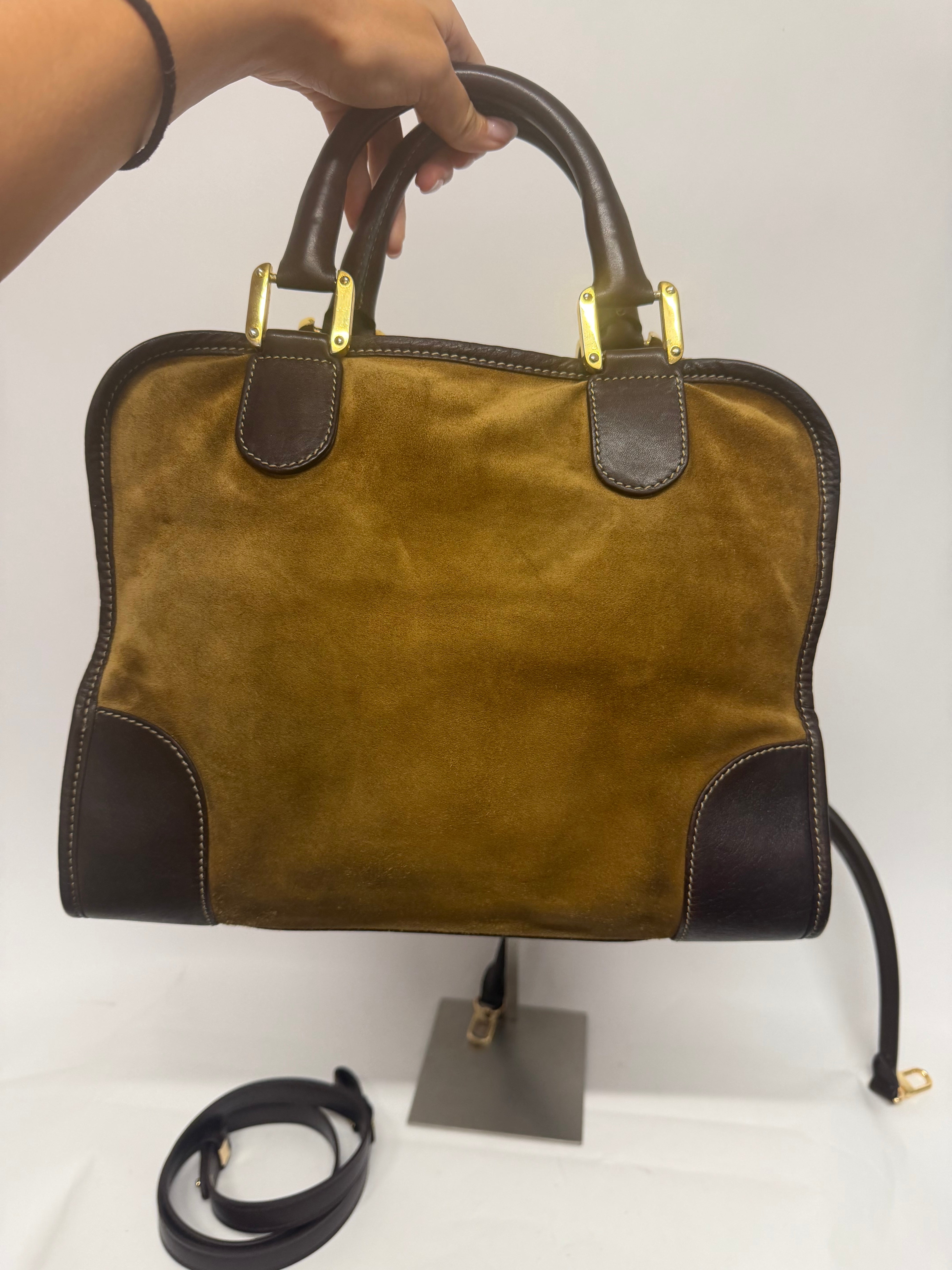 Loewe Amazona 32 Vintage Ante Oro