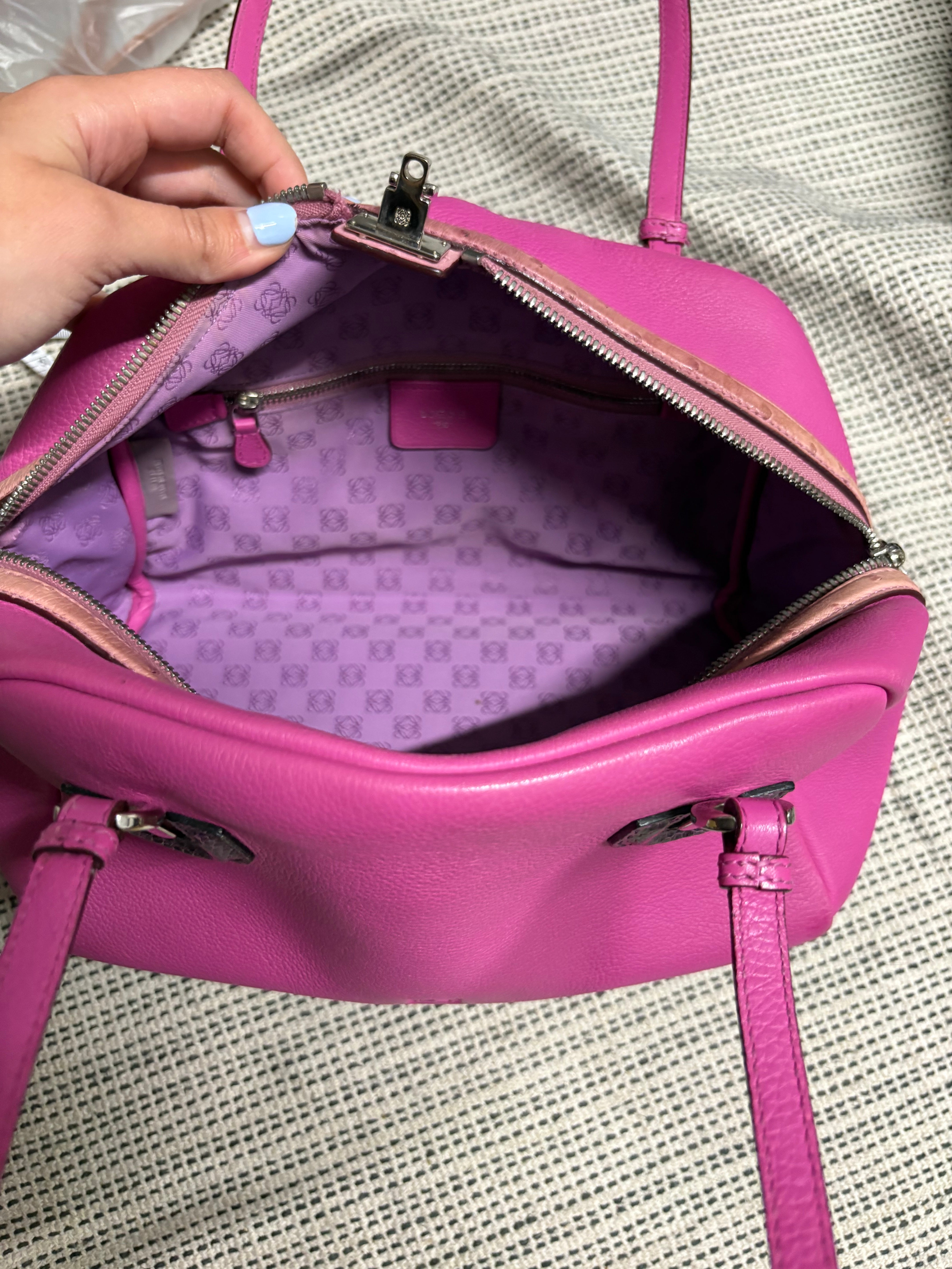Loewe Bolso Vintage Fucsia Piel con Detalles Exóticos