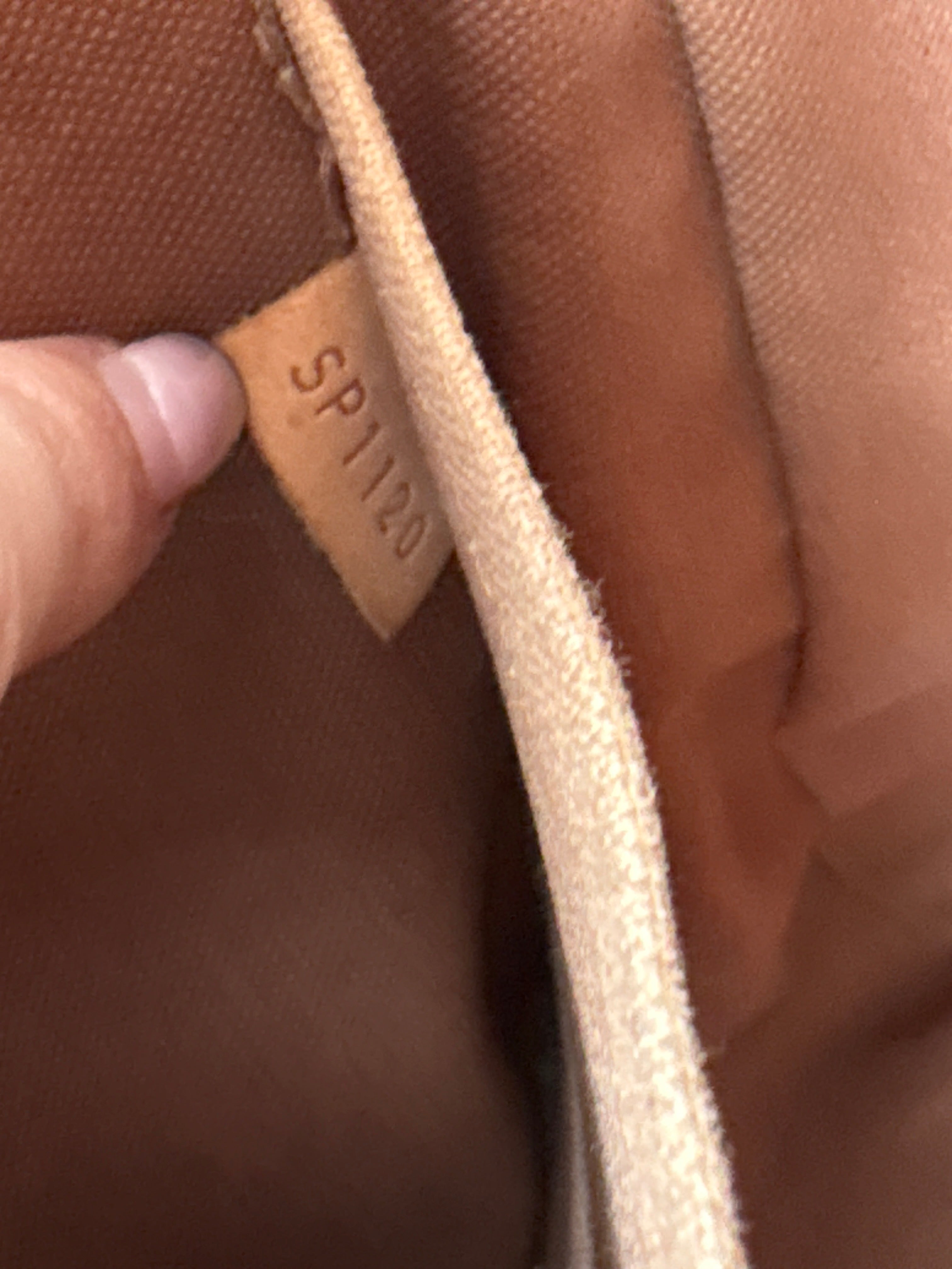 Louis Vuitton Tivoli GM Monogram