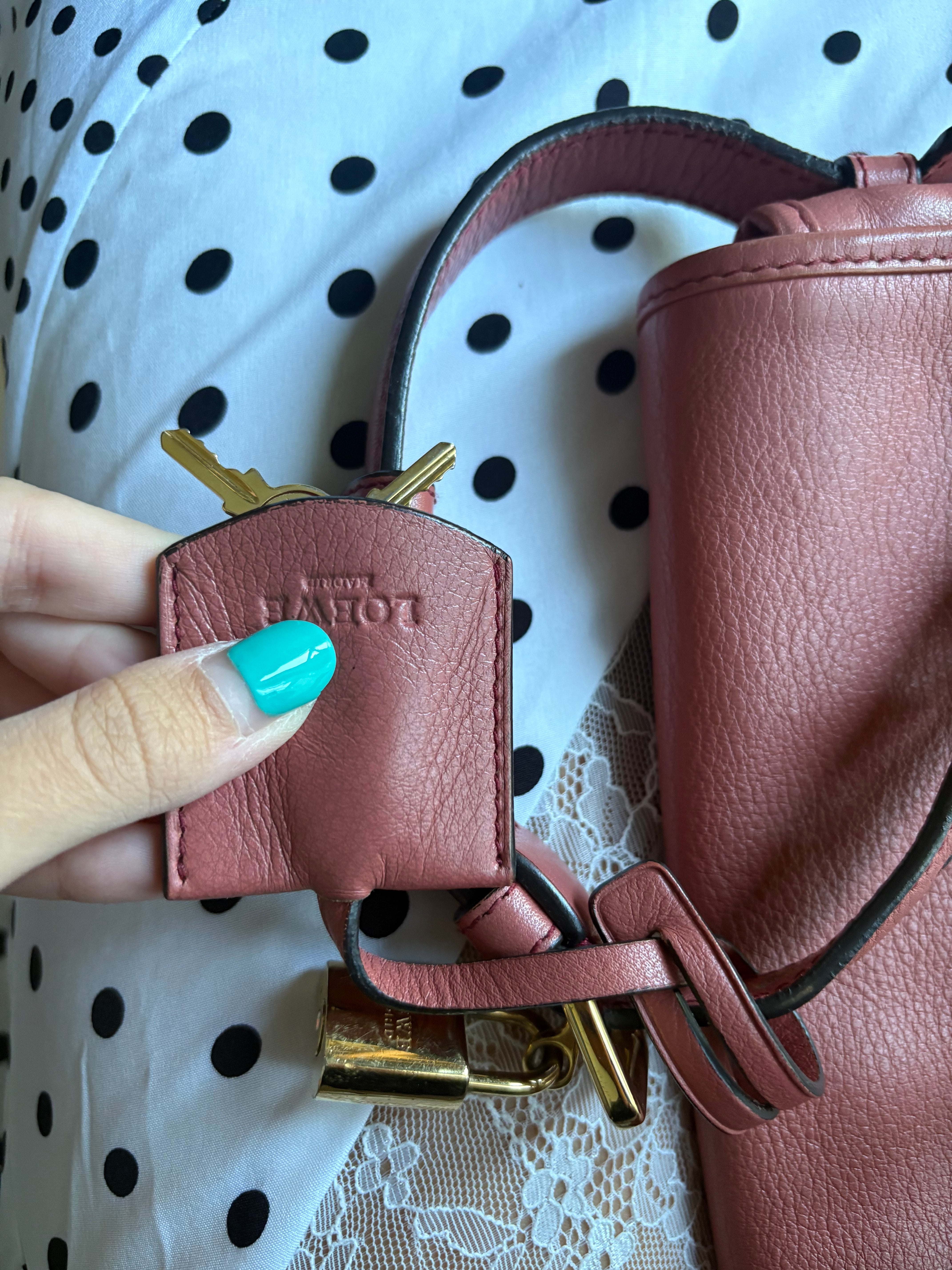 Loewe Heritage Bandolera Rosa
