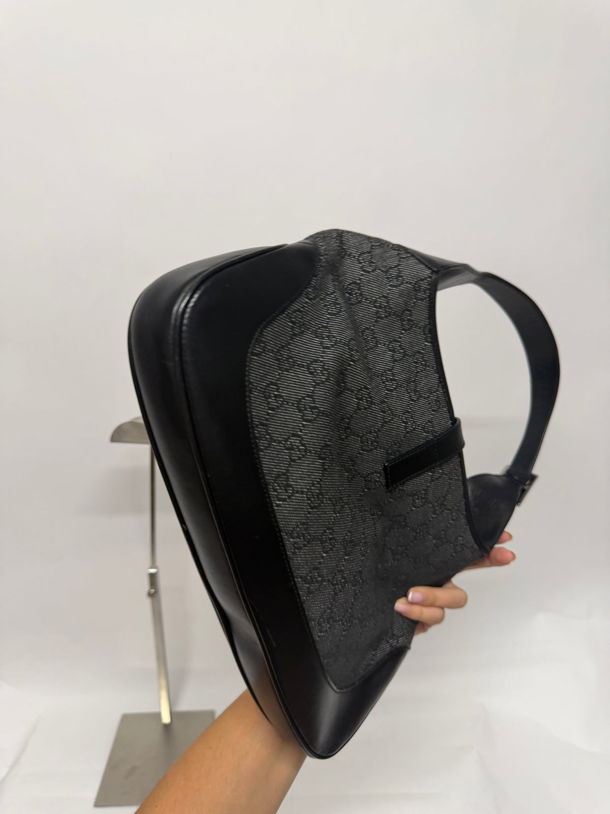 Gucci Jackie Mediano GG Negro Herrajes Plateados