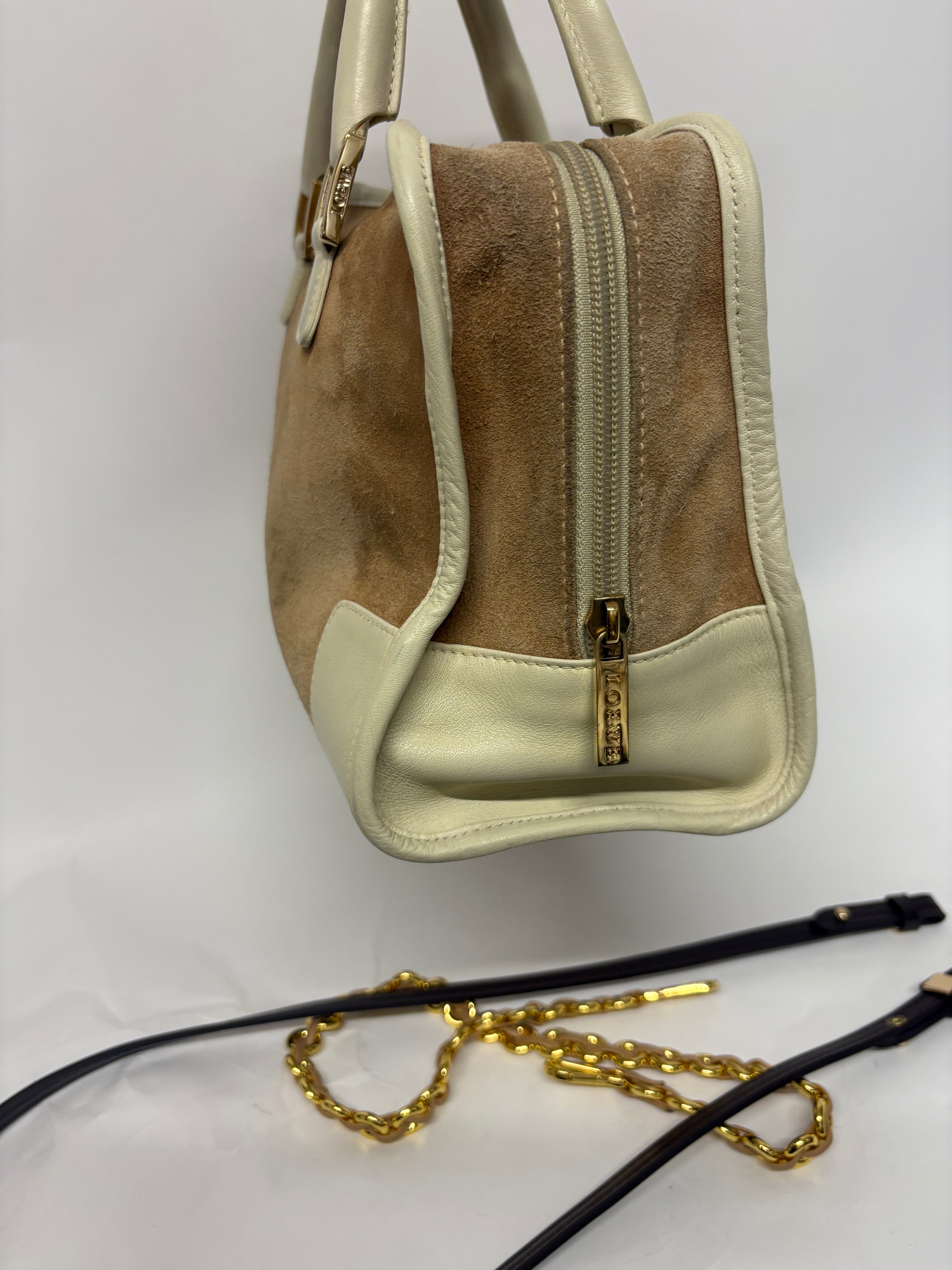 Loewe Amazona 28 blanco y ante oro 2 bandoleras