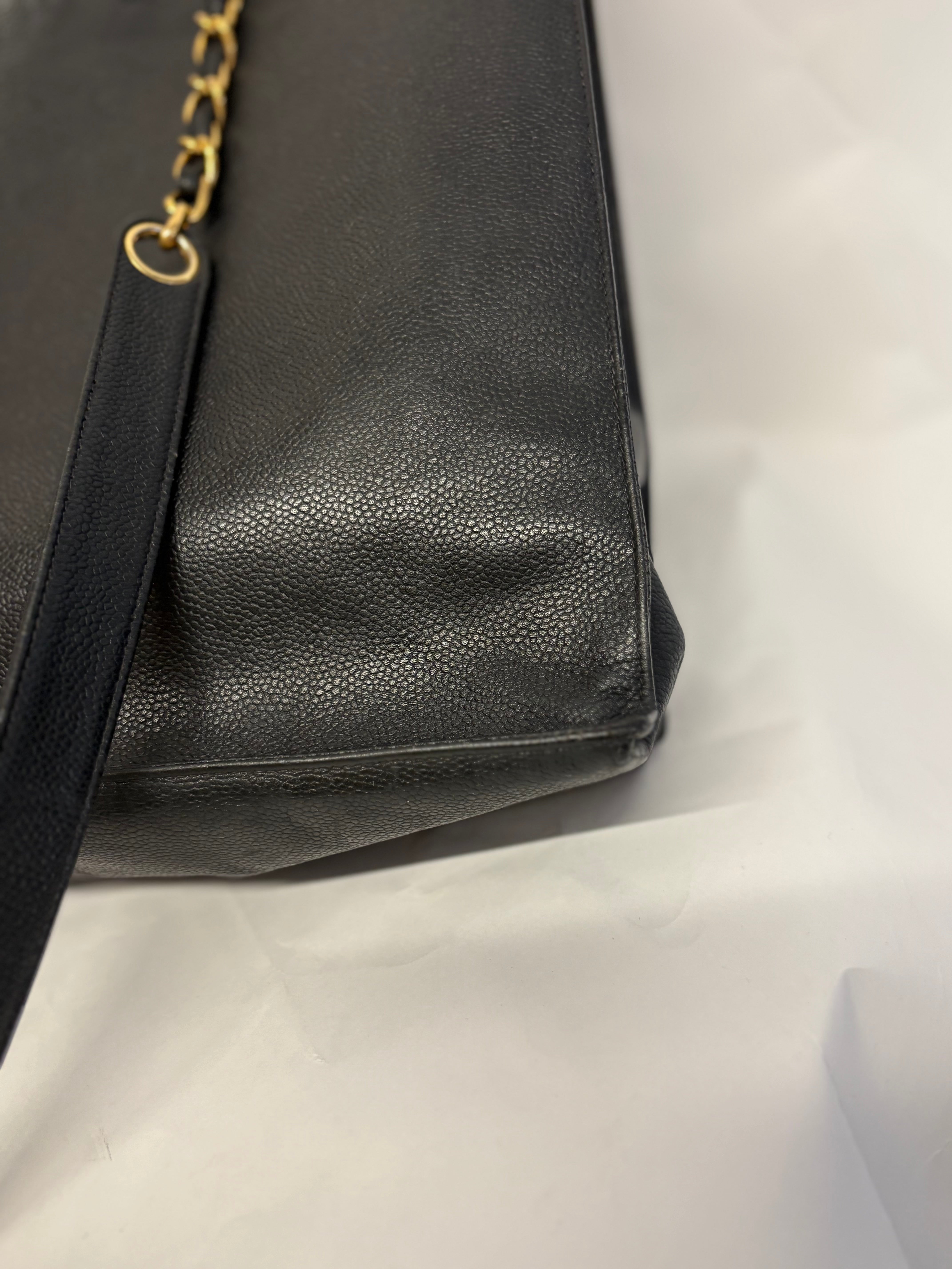 Chanel CC Caviar Tote Bag Negro Vintage