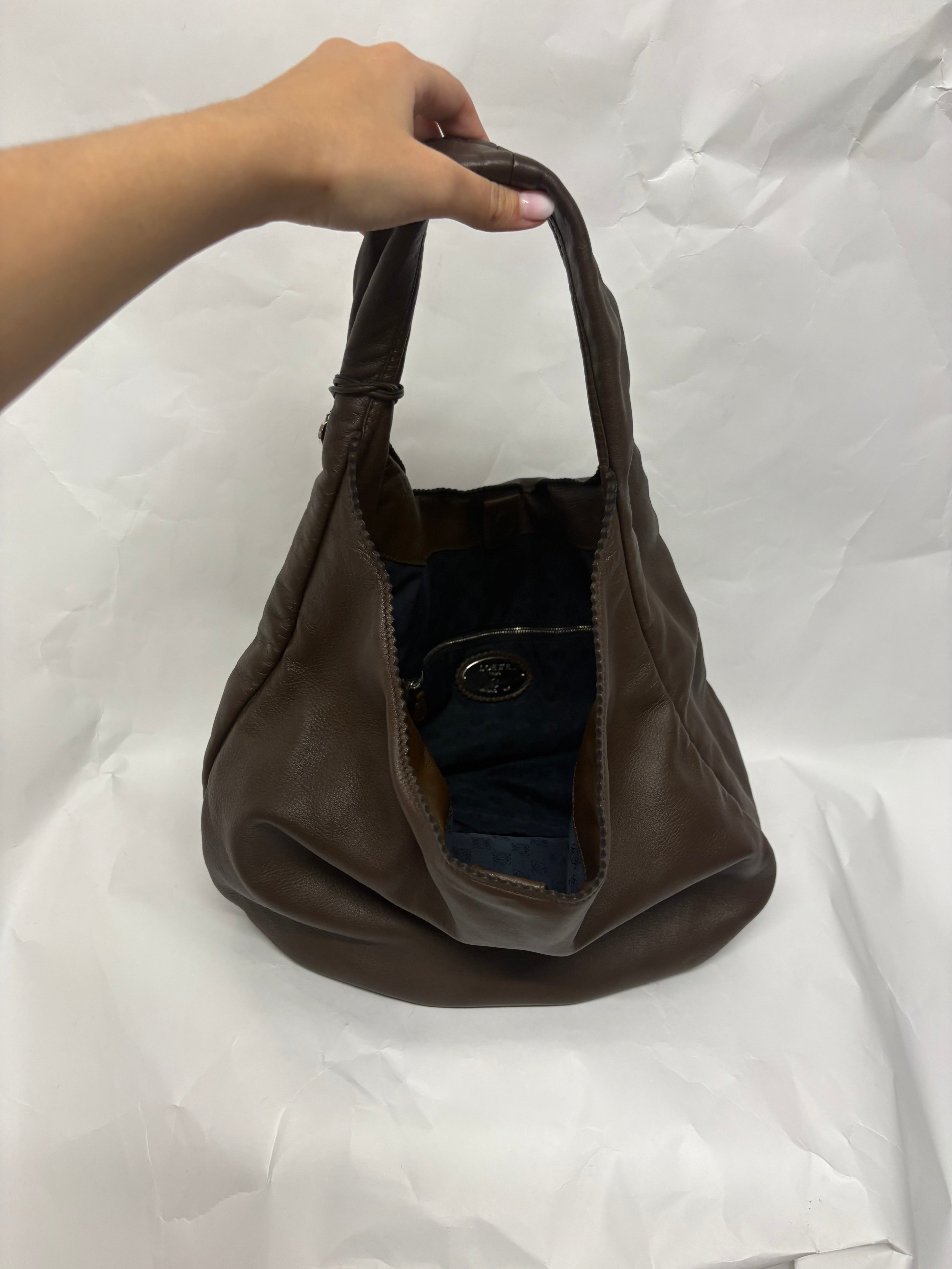 Loewe hobo vintage marron con cartera incluida