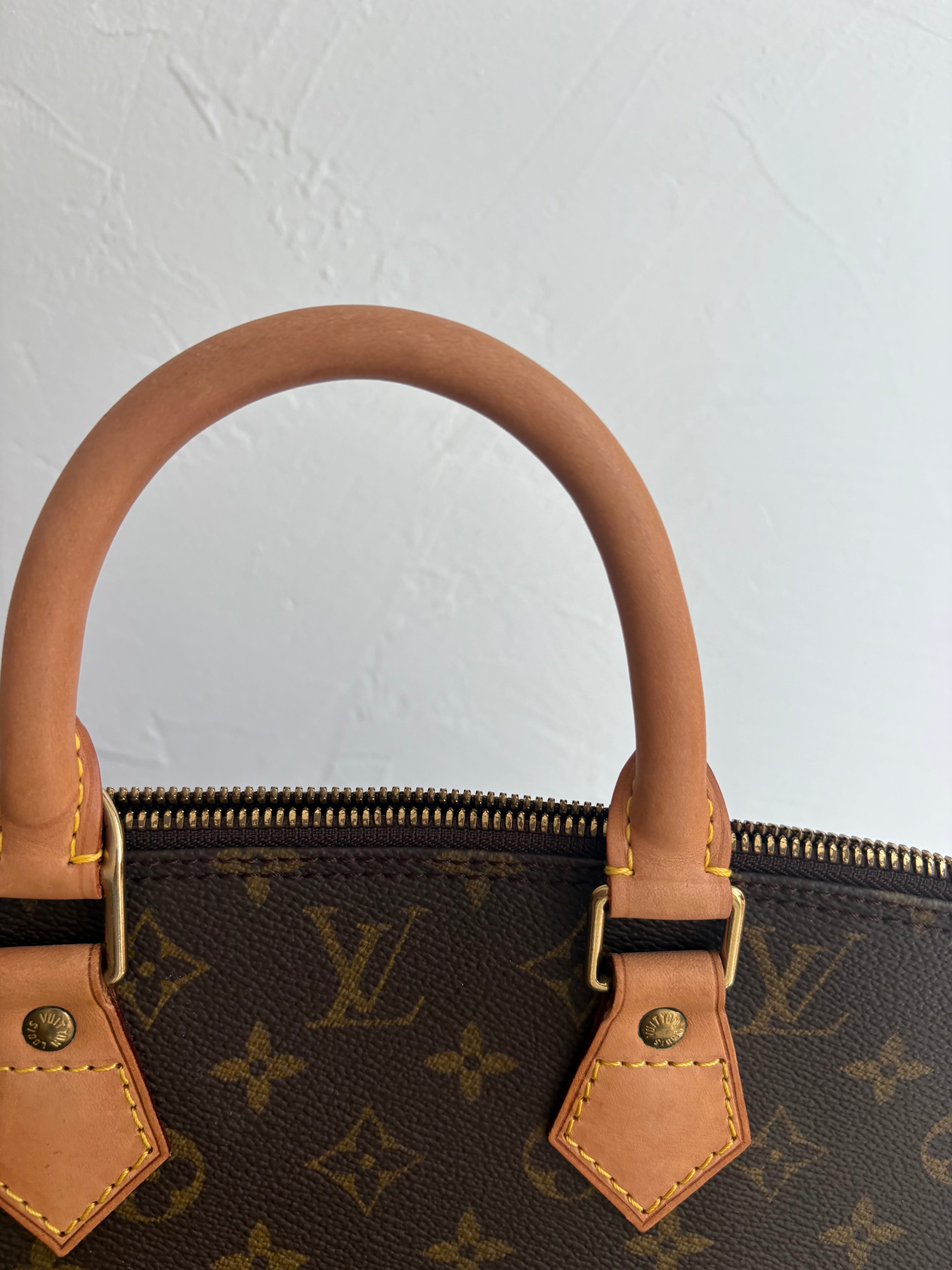 Louis Vuitton Alma MM