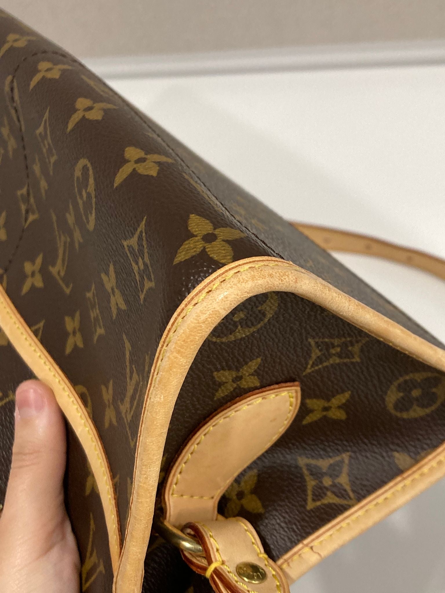 Louis Vuitton bandolera long