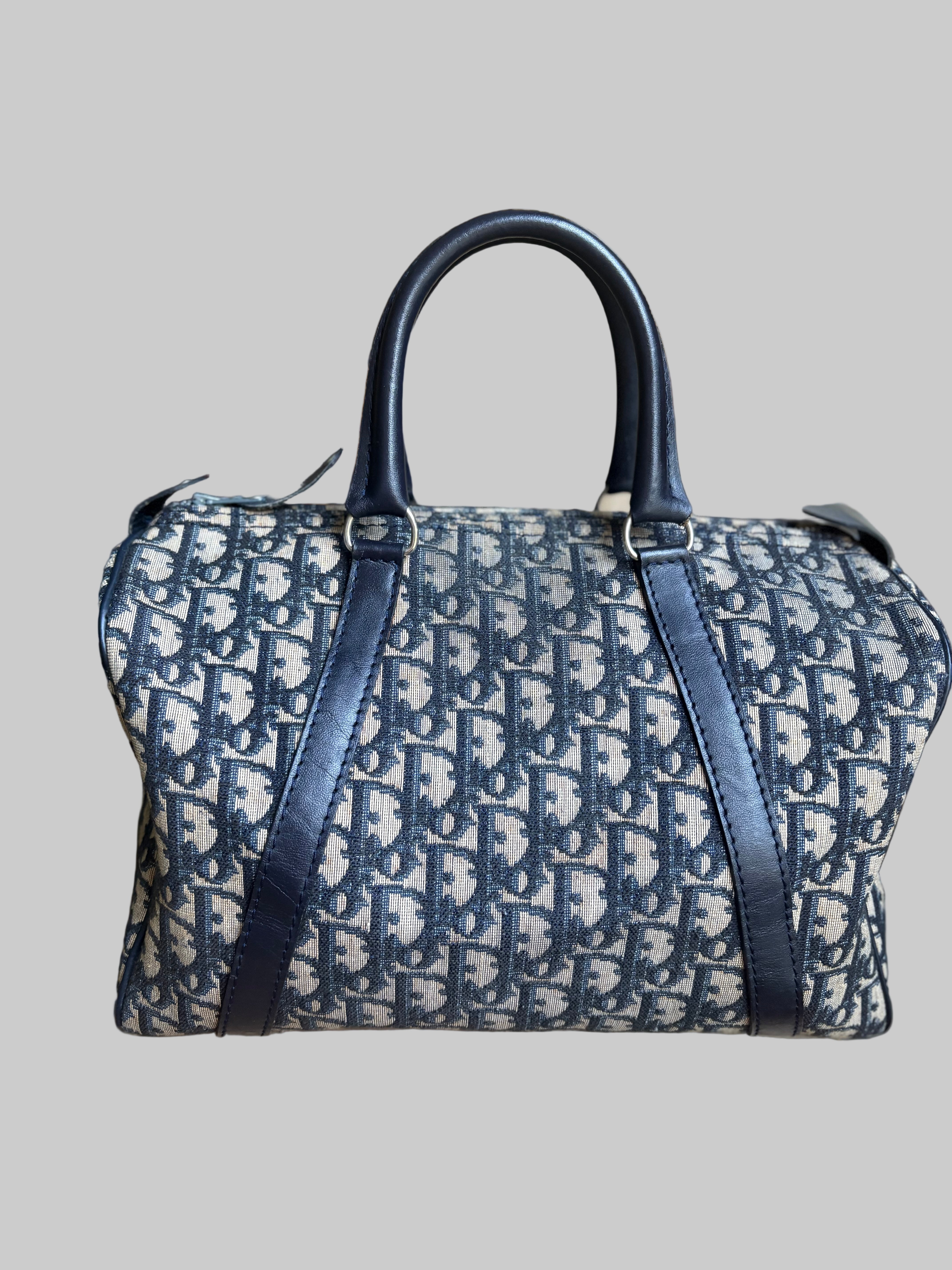 Bolso Dior Trotter Boston monograma Oblique azul marino – Talla 30