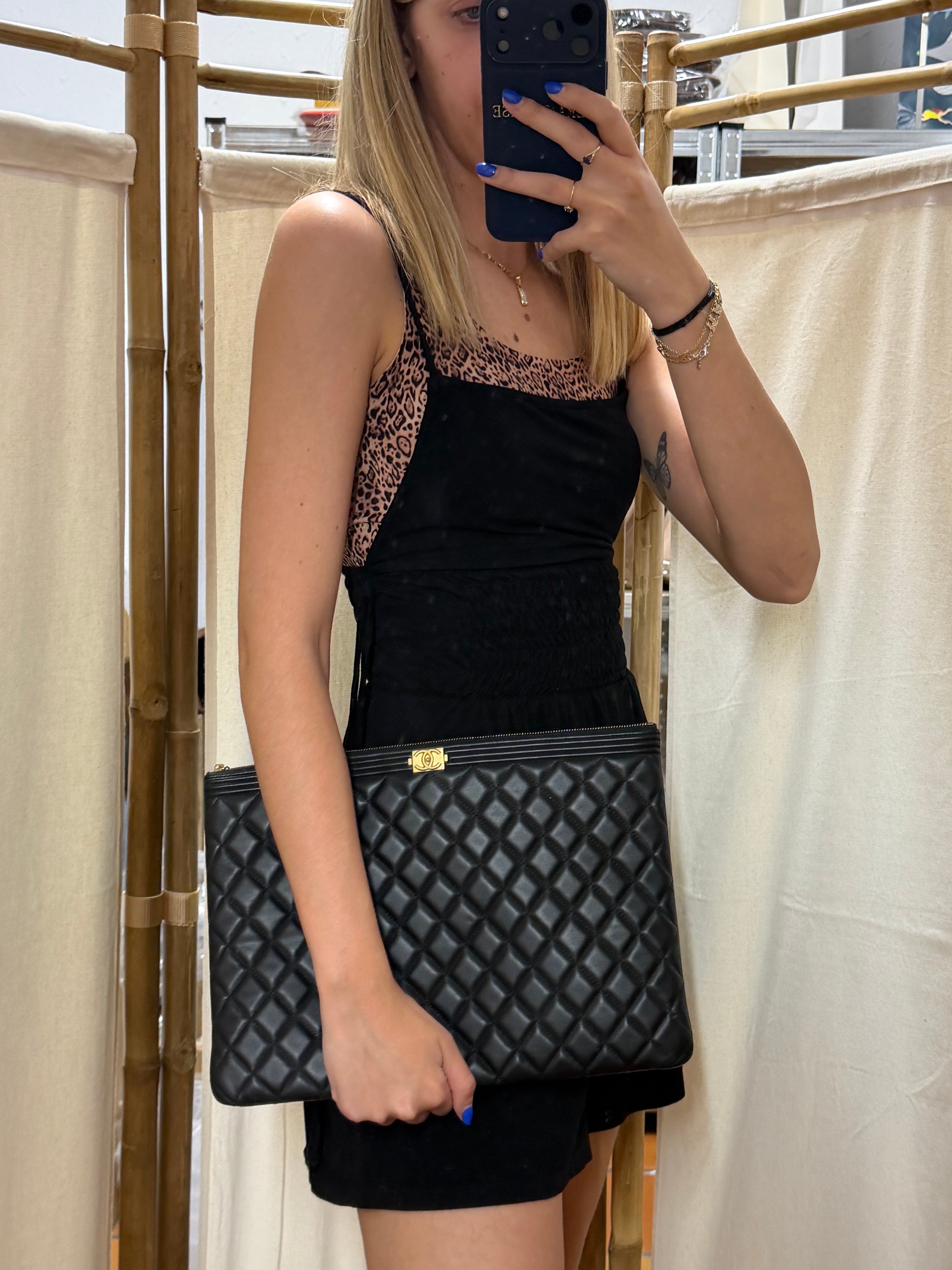 Chanel Boy O-Case Large | Lambskin Negro Gold