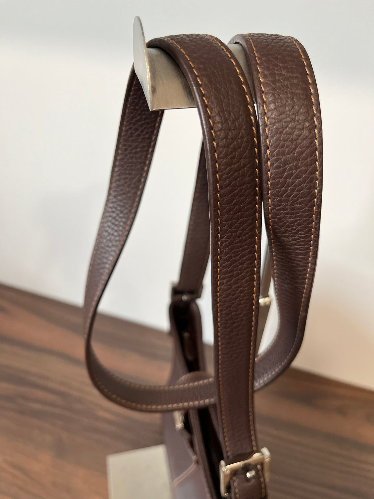 Loewe Senda Bandolera Piel Marrón Burdeos con Hebilla